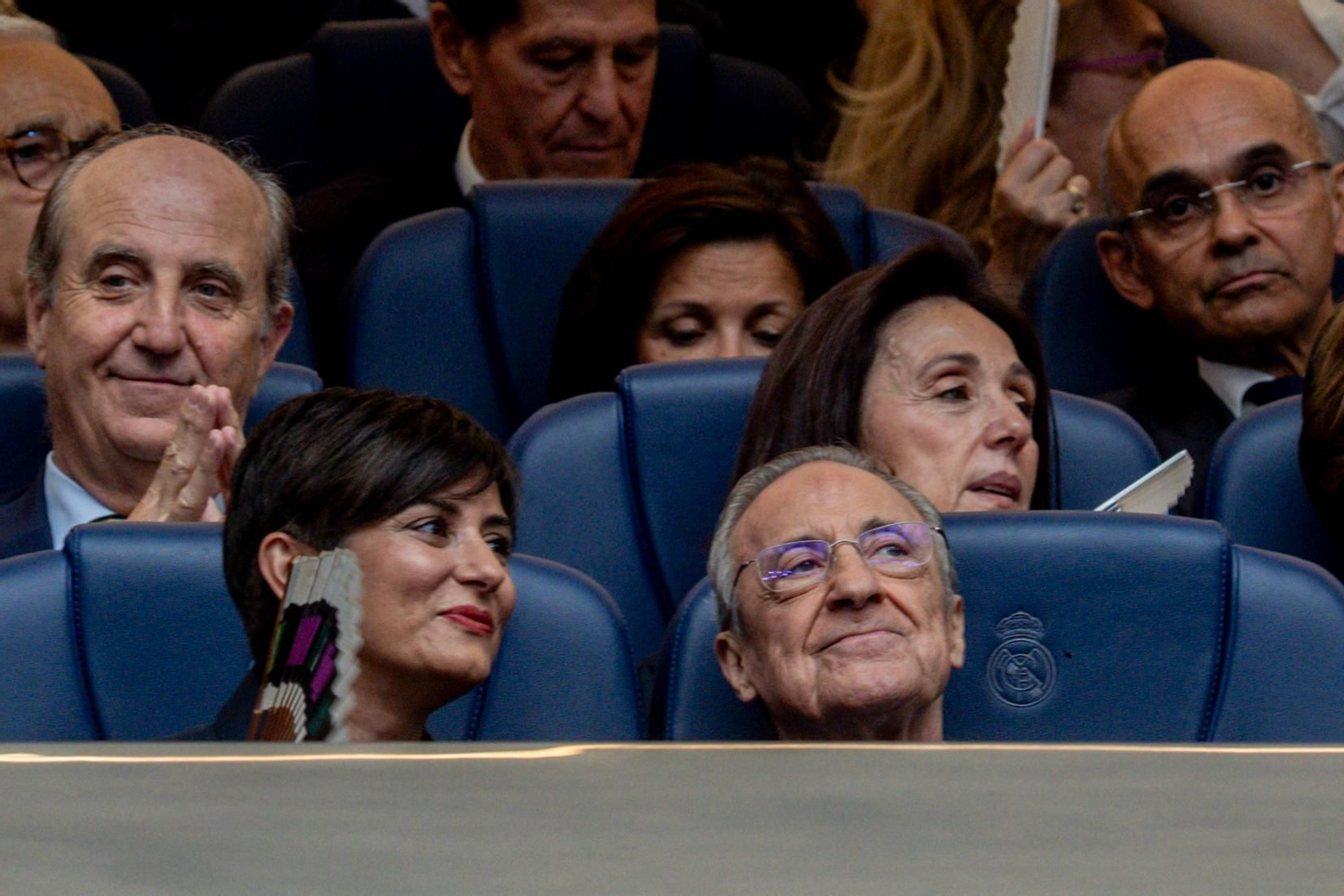 Galería | Las mejores fotos del tercer día de la visita del papa León XIV en Madrid, del Congreso al Bernabéu