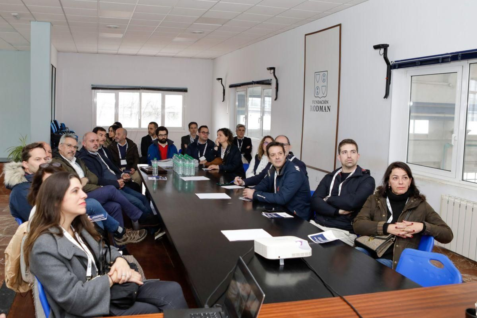 Visita al astillero Metalships en Teis, ayer, dentro del programa del congreso.
