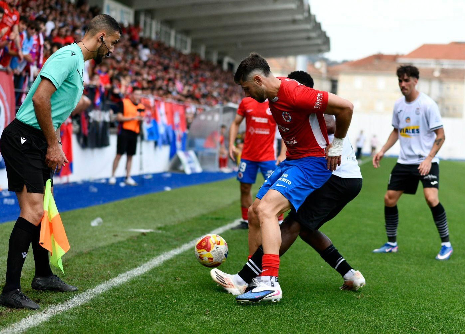 Galería | Las mejores jugadas del partido entre la UD Ourense y la UB Conquense, en imágenes