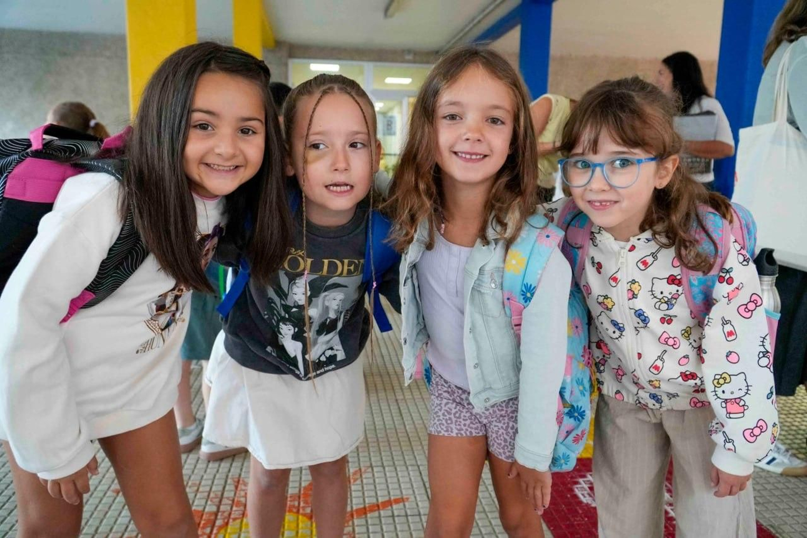 Galería | Vigo vuelve a las aulas entre abrazos, nervios e ilusión