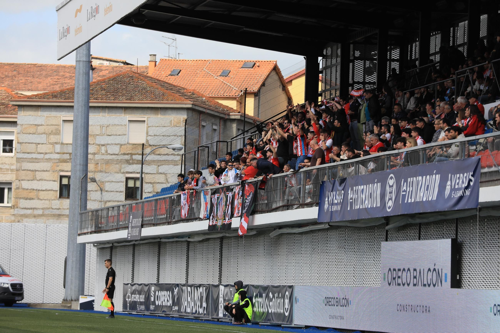 Galería 1 O Couto disfruta de una gran victoria del Ourense CF ante el Lugo (4-2)