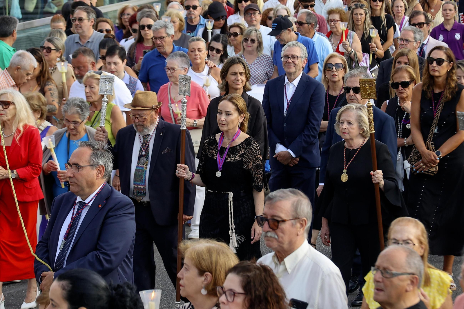 Galería | Misa por el Cristo da Victoria en Vigo y la concurrida procesión
