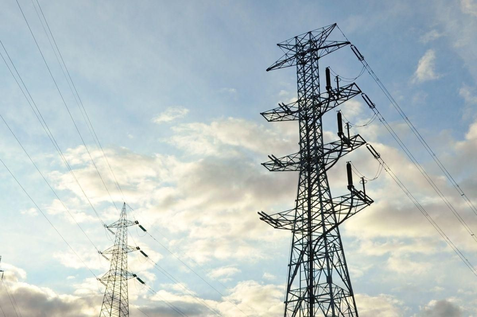 Torres de la red eléctrica.