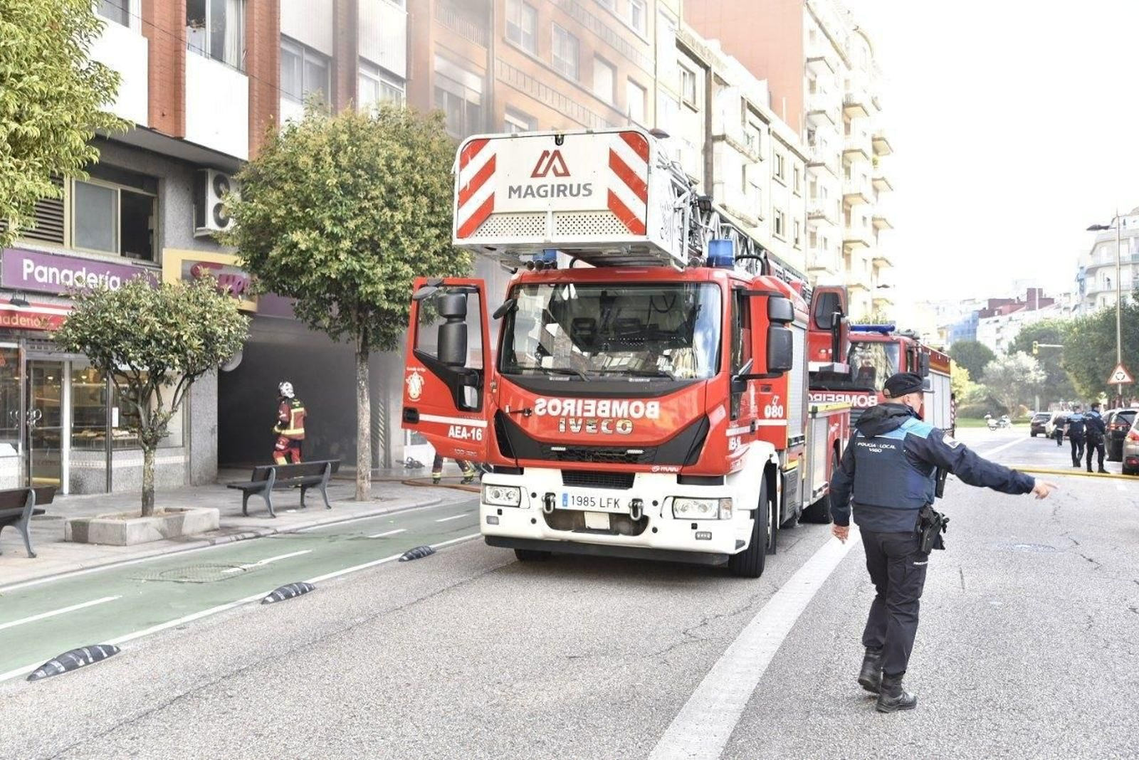 Galería | Las imágenes de la explosión y el incendio en el garaje de Pizarro