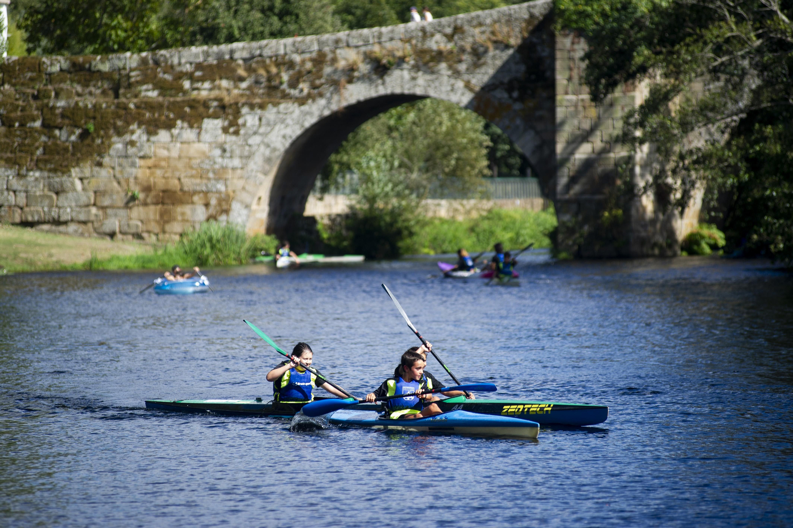 Allariz 27/8/20
Piraguas + deporte en Allariz

Fotos Martiño Pinal