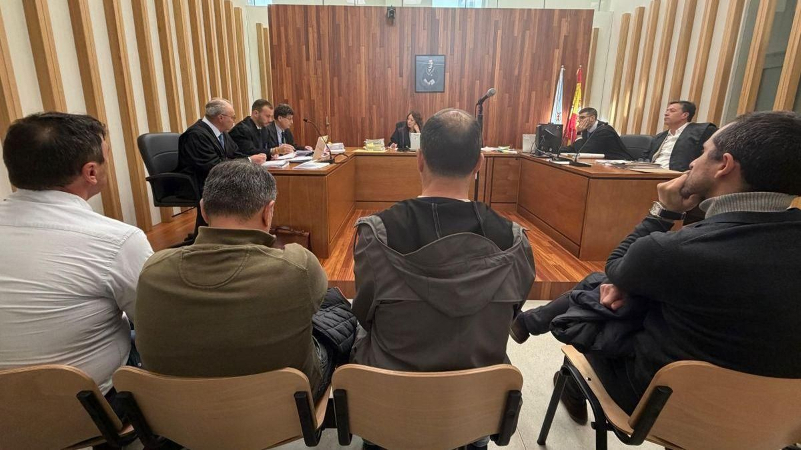 Los acusados, en la primera sesión del juicio.