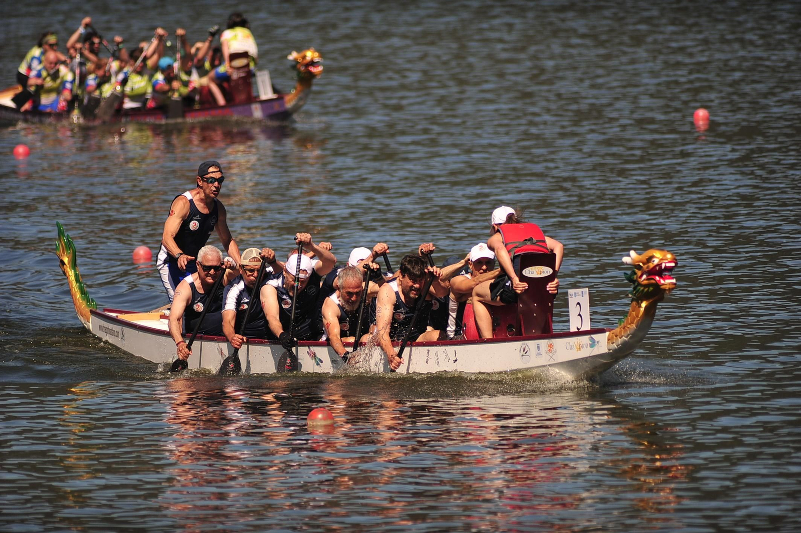 Galería | La Copa de España de Barco Dragón llena Muíños de deporte