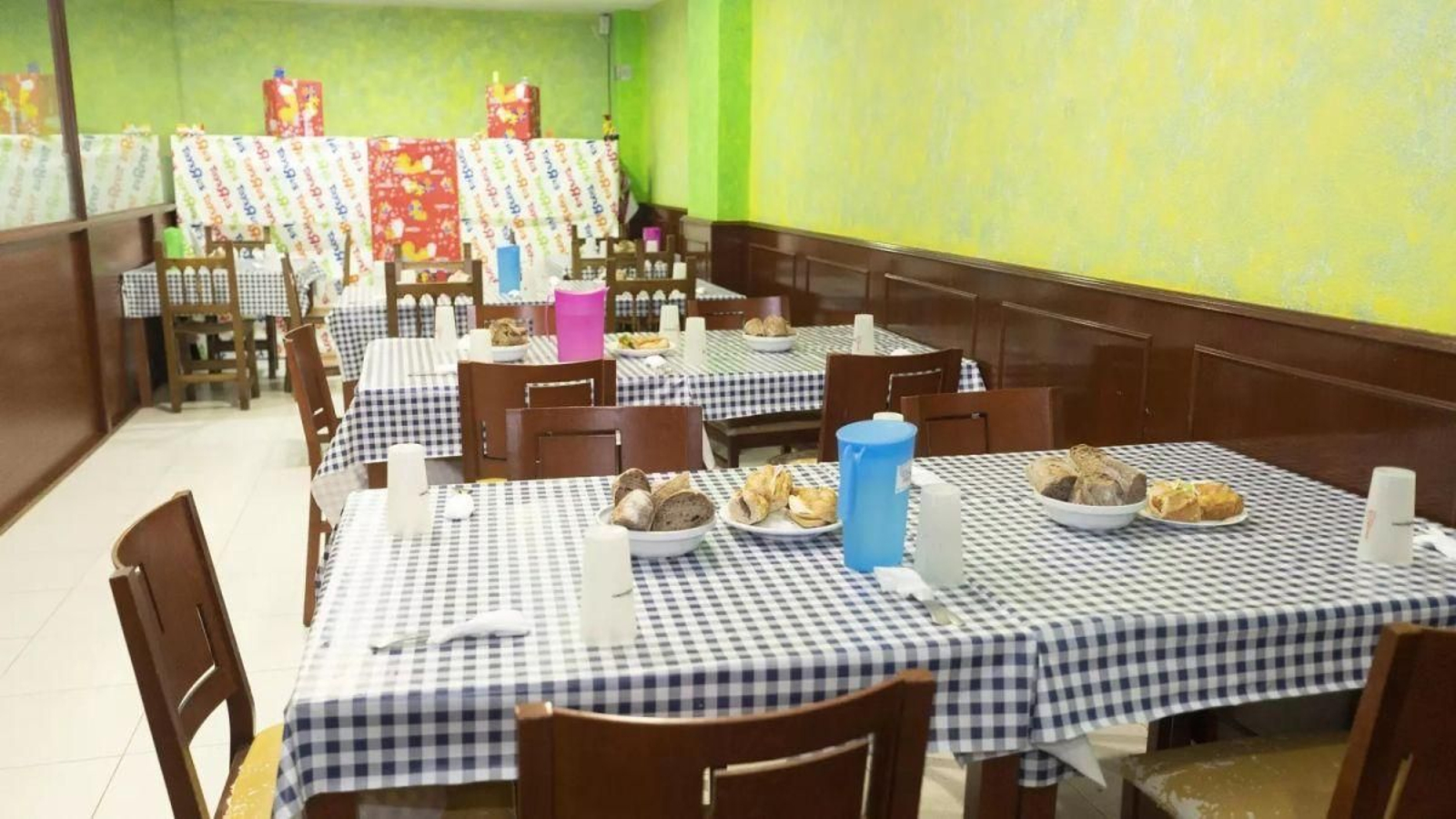 Una decena de penados a trabajos comunitarios es asignada al comedor social de Vida Digna.