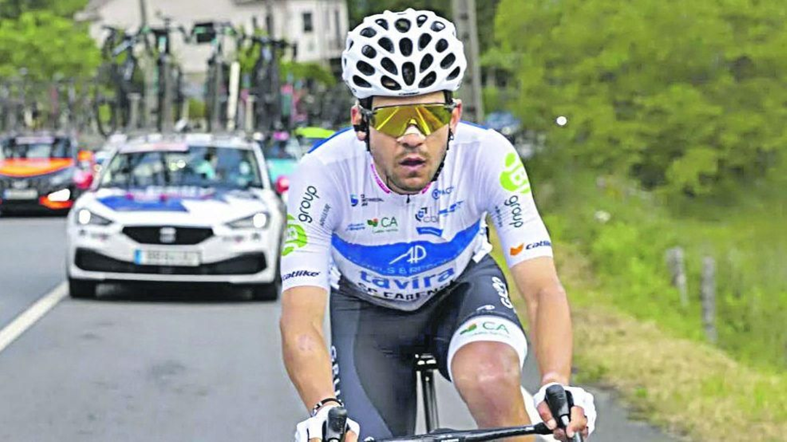 El ciclista de Chapela, en acción durante una prueba con el maillot del último equipo de su trayectoria.