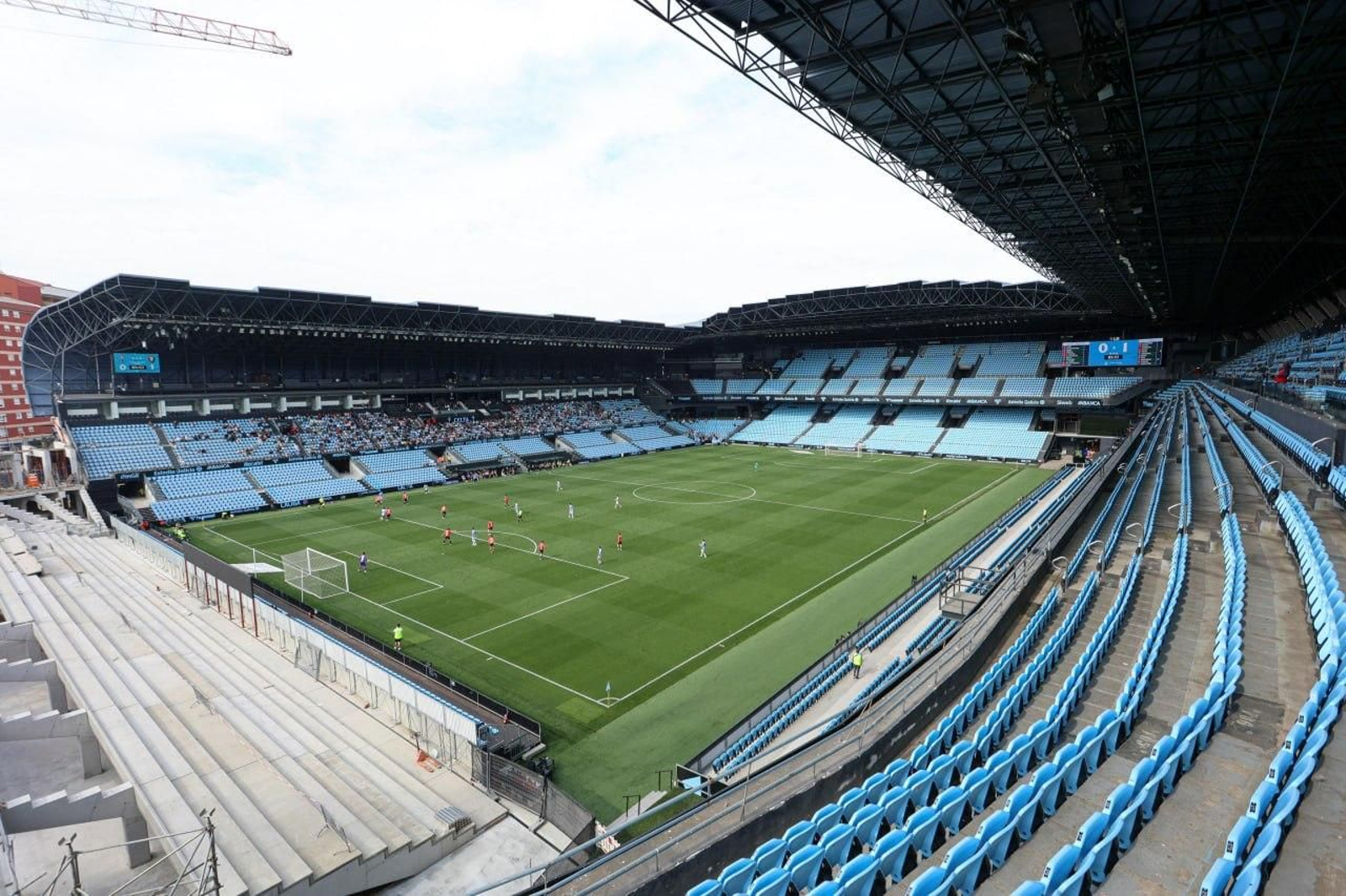 Galería | La nueva grada de Gol de Balaídos toma altura