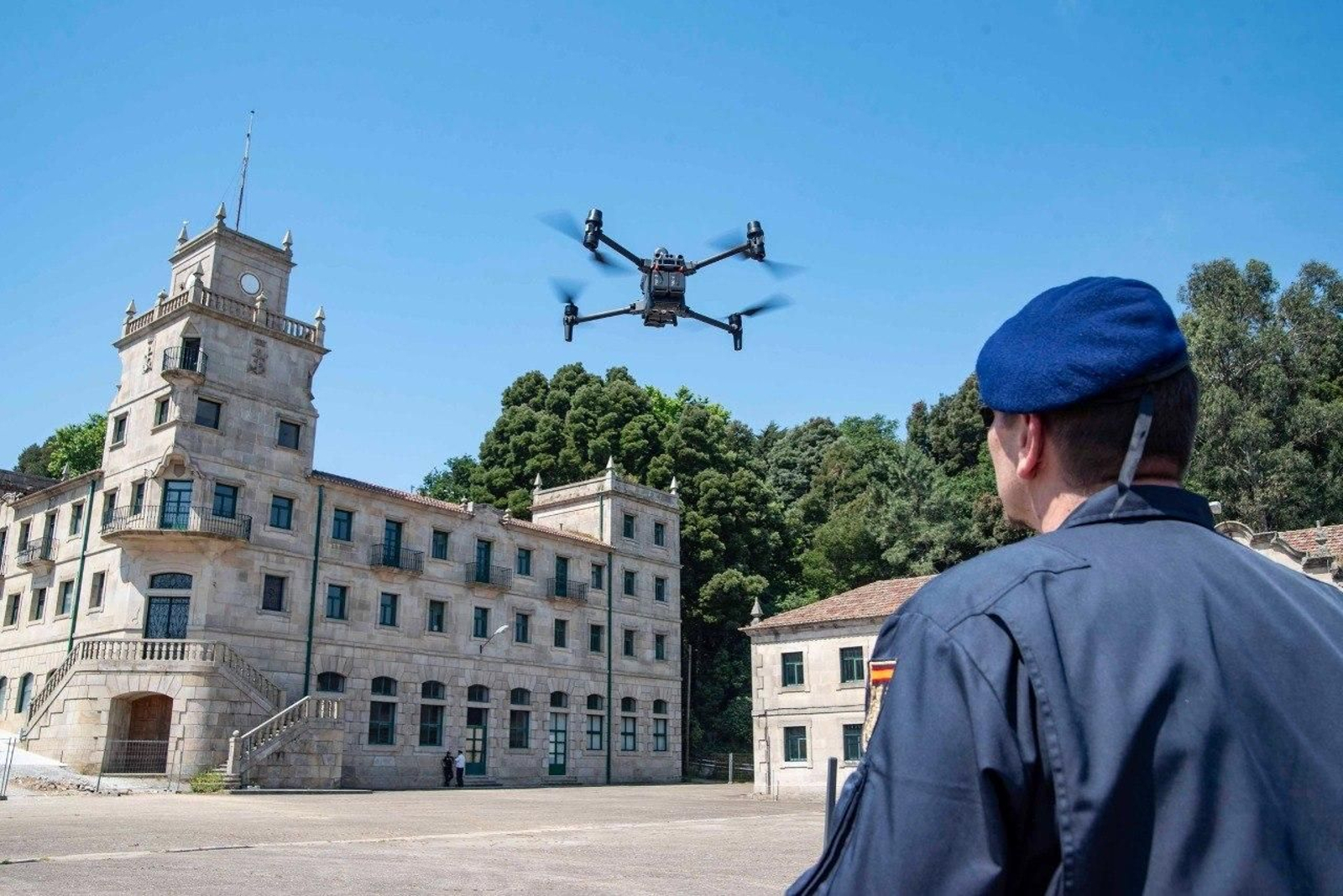 Galería | Exhibición de la Policía Nacional en la ETEA