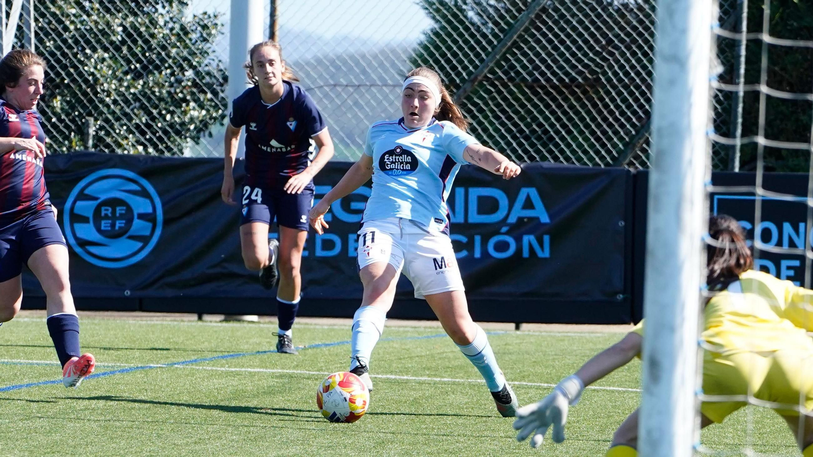 Ana Toubes fue la jugadora más peligrosa del conjunto celeste en el encuentro de ayer.