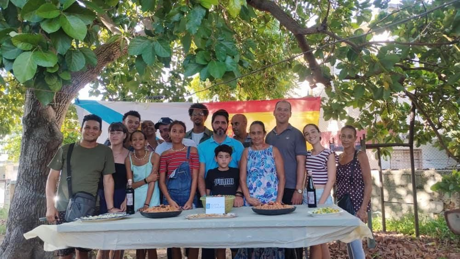 Naturales de Ortigueira durante la celebración