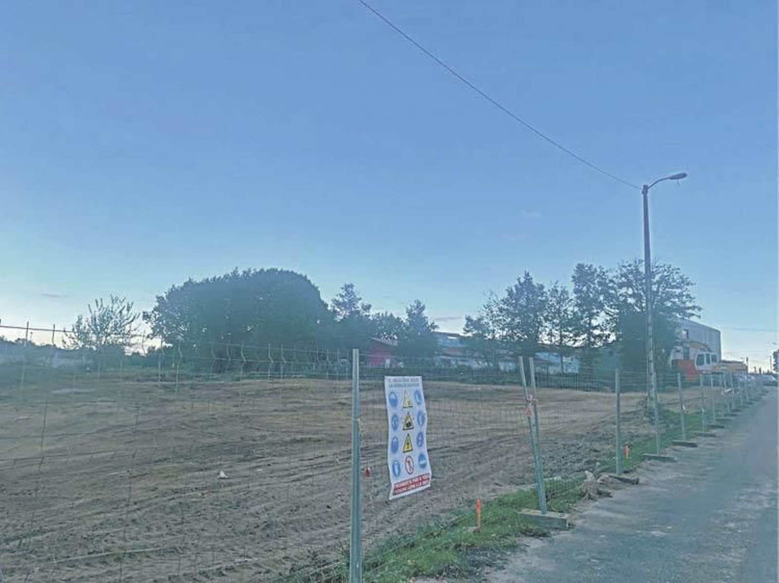 Terrenos en los que el Concello de Boborás ejecuta la urbanización.