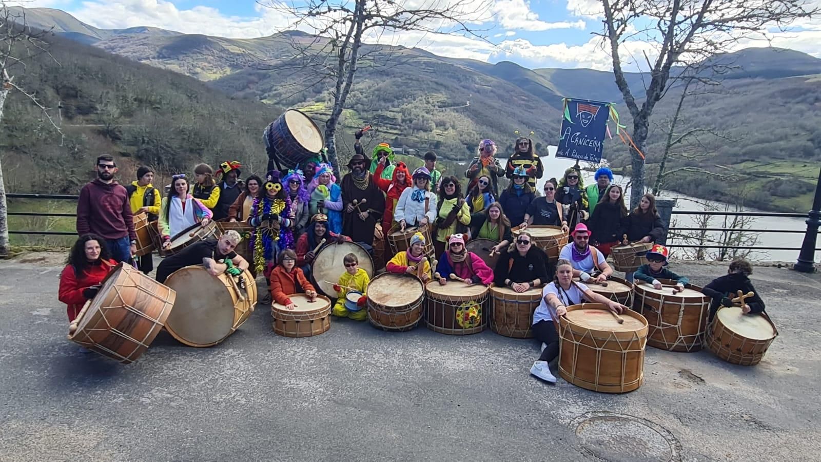 Galería | Desfile de Folións del Entroido de Chandrexa de Queixa