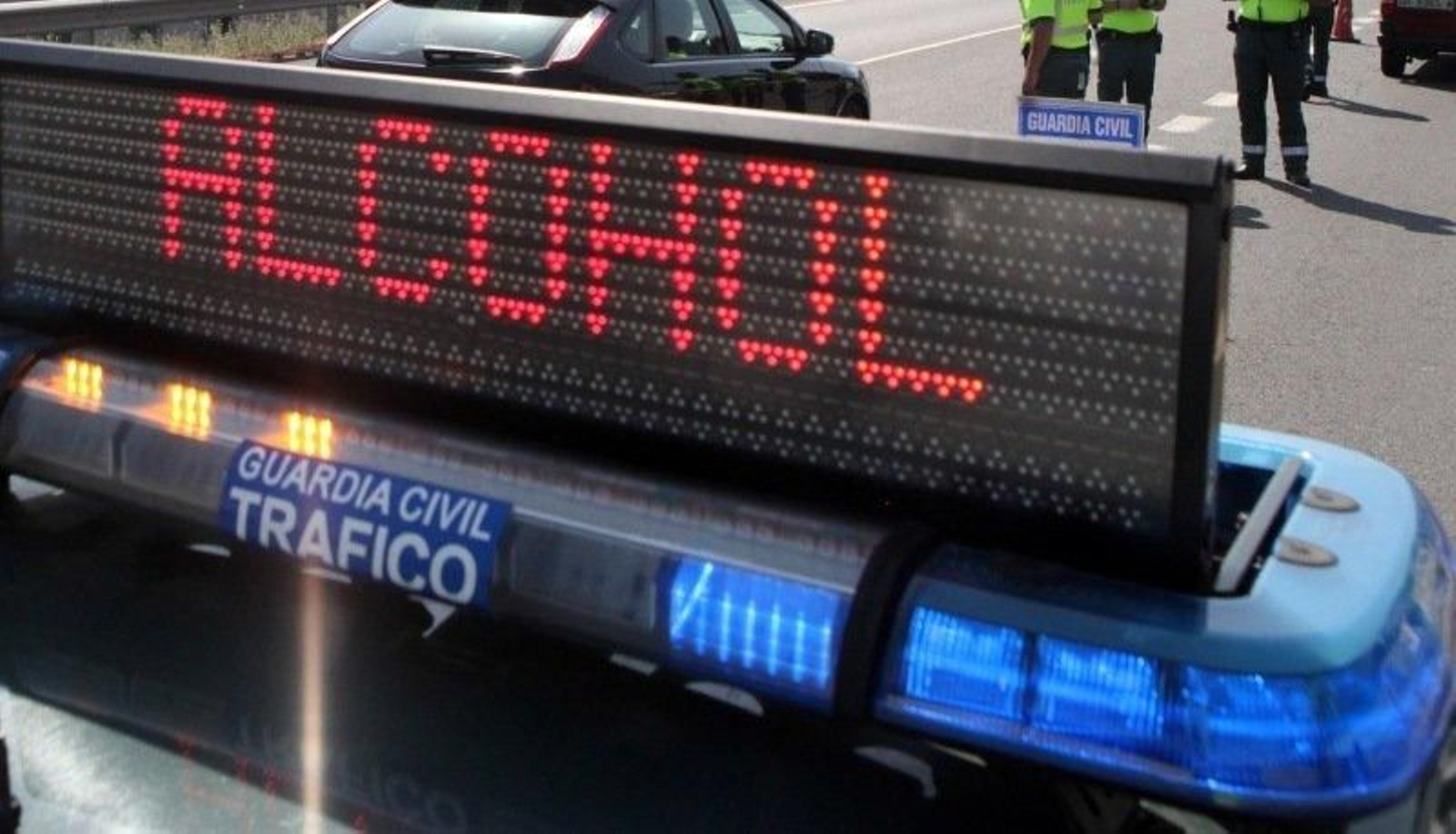 10.08.15.SANCIBRAO.N.525.A.SU.PASO.POR.POLIGONO.BARREIROS.CAMPAÑA.DE.CONTROL.DE.CONSUMO.DE.ALCOHOL.E.DROGAS.PARTICIPAN.YORENTE(XEFE.TRAFICO)TENIENTE.NORBERTO.ALFEREZ.NOGUEIRAS.