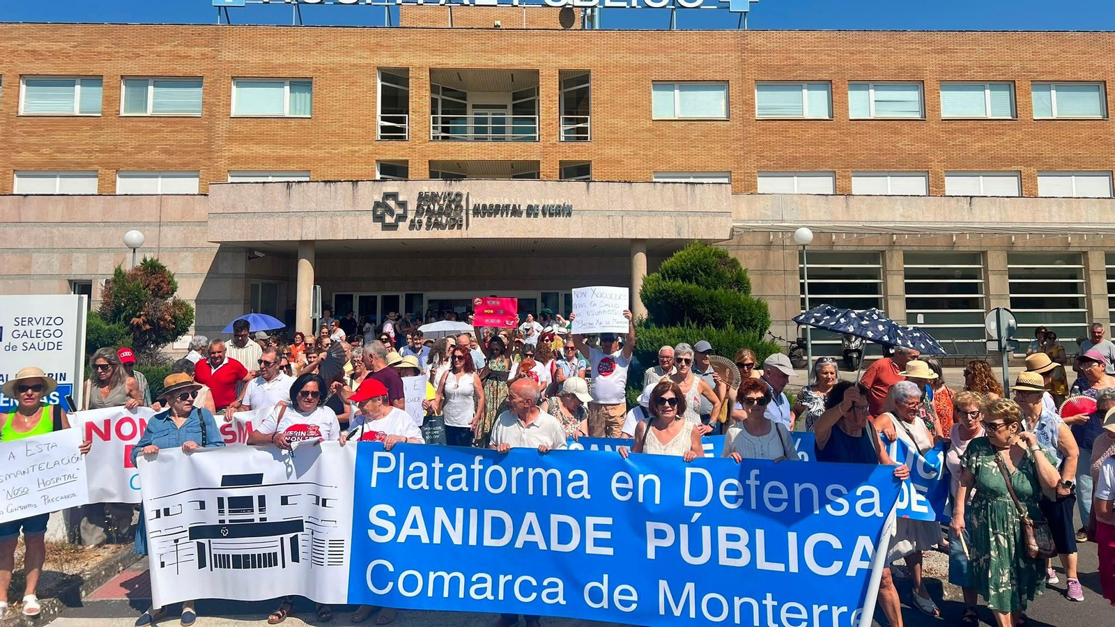 Mobilización fronte ó hospital de Verín que tivo lugar este mércores.