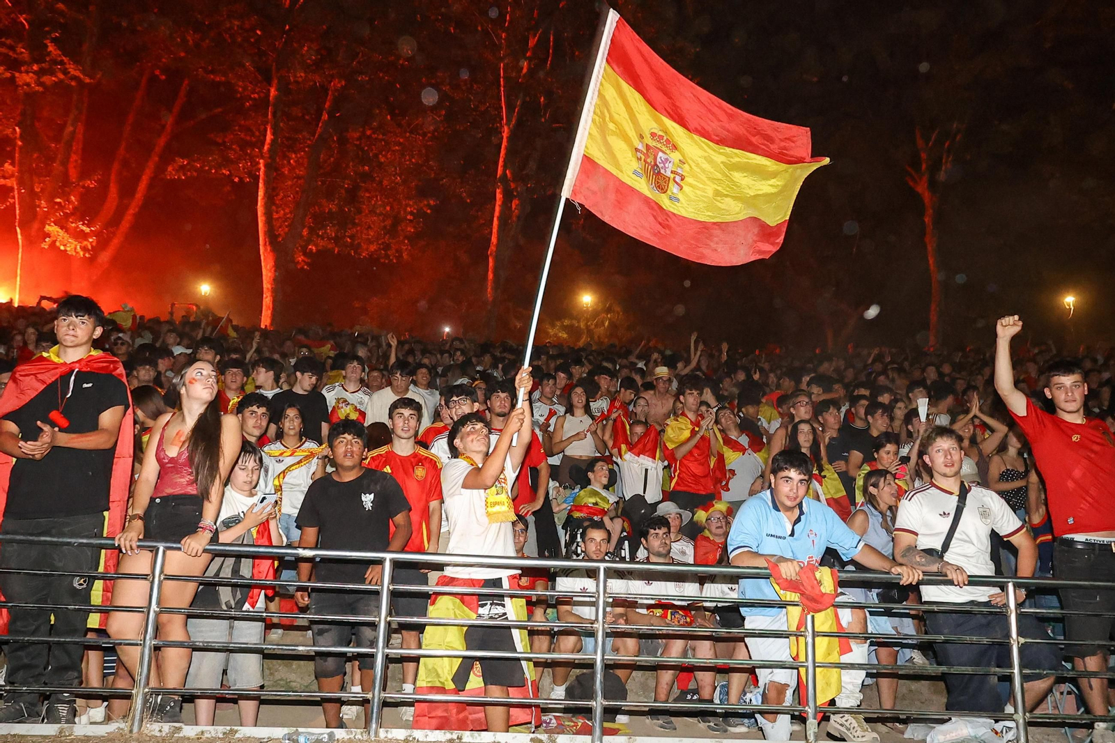 Galería | Vigo celebra la victoria de España en el Mundial 2026