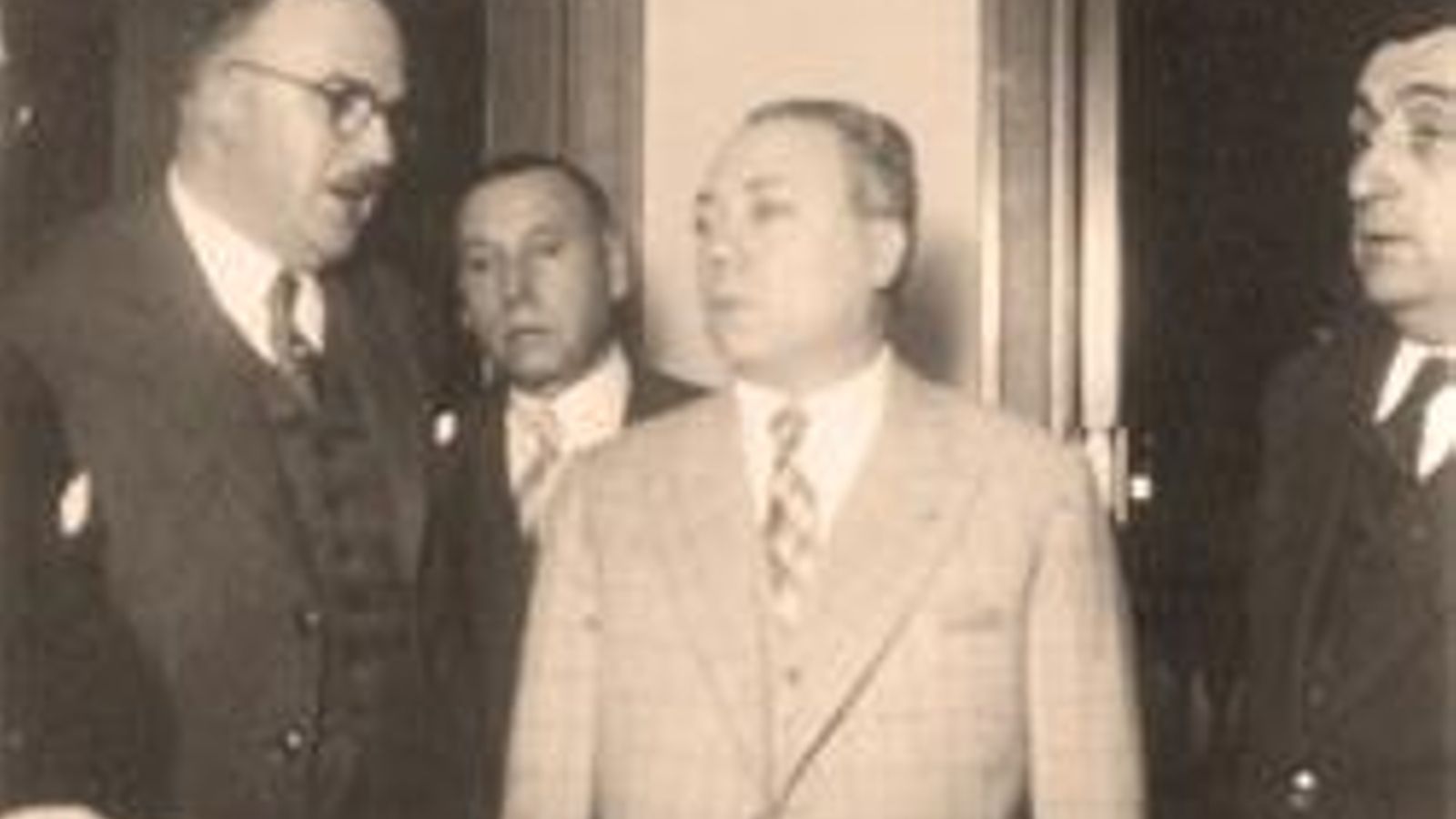 Alonso Pérez con Manuel Puente y José Abraira. miembros del Consello de Galicia