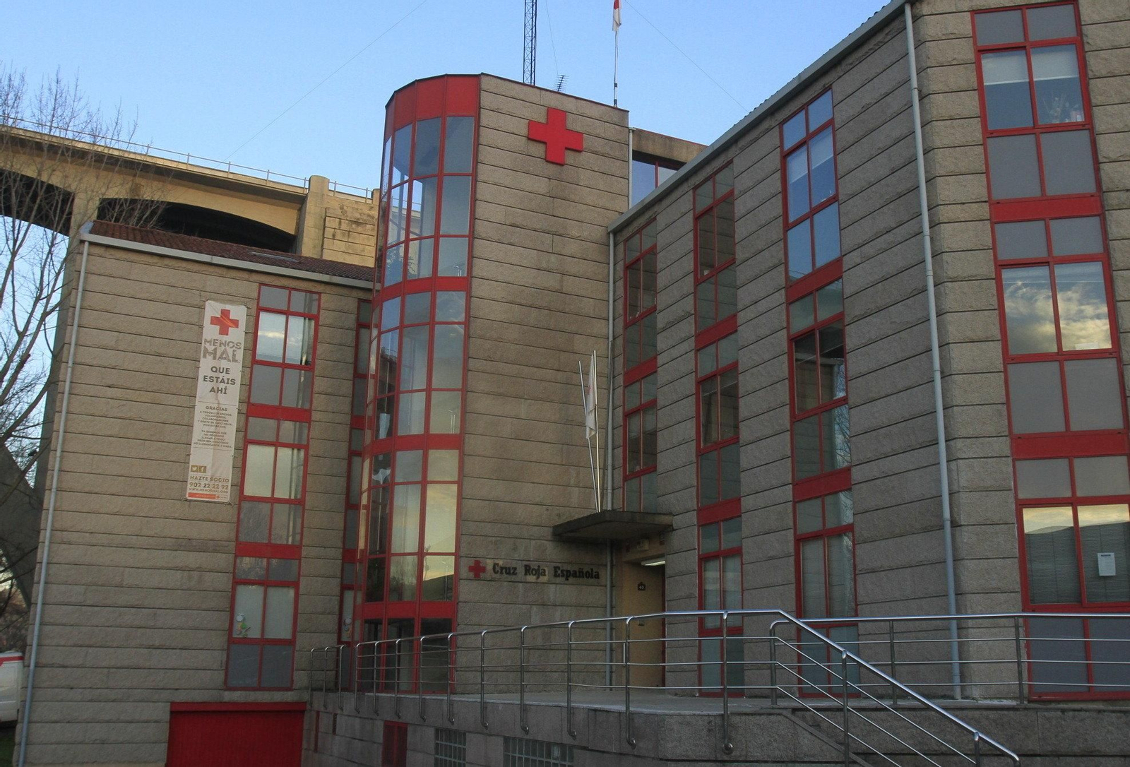 La sede de Cruz Roja se ha convertido en un espacio vital para la ayuda a los mas necesitados