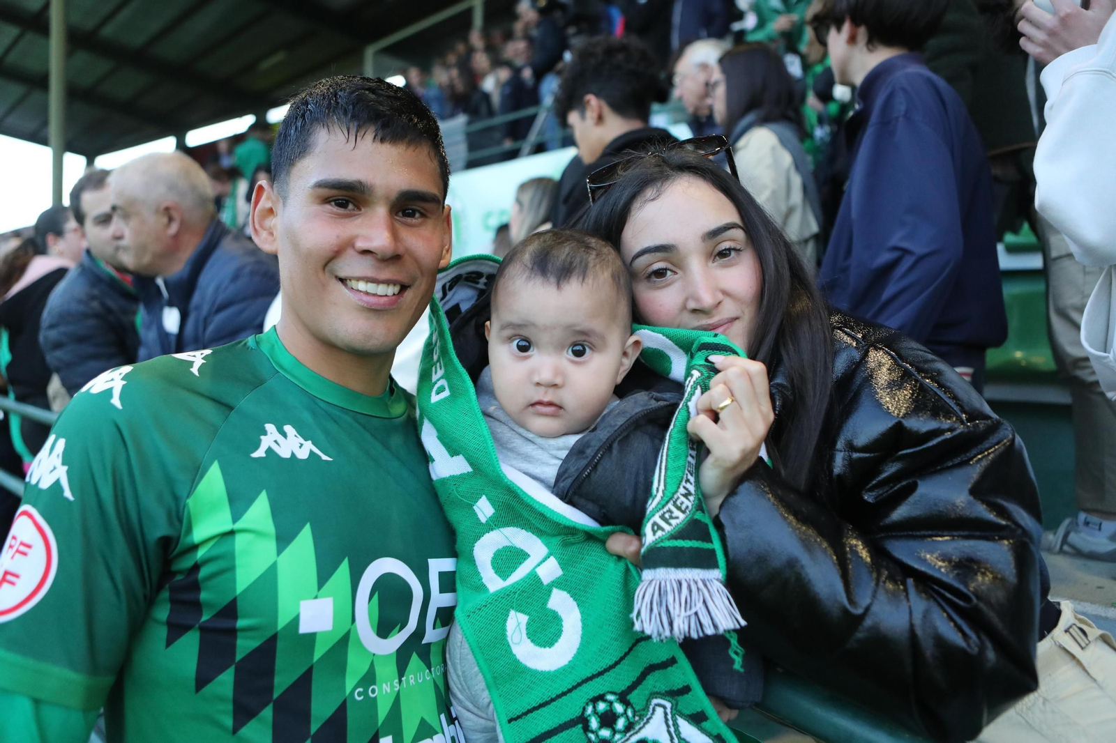 Galería | Empate a uno entre el CD Arenteiro y Ourense CF en el derbi termal