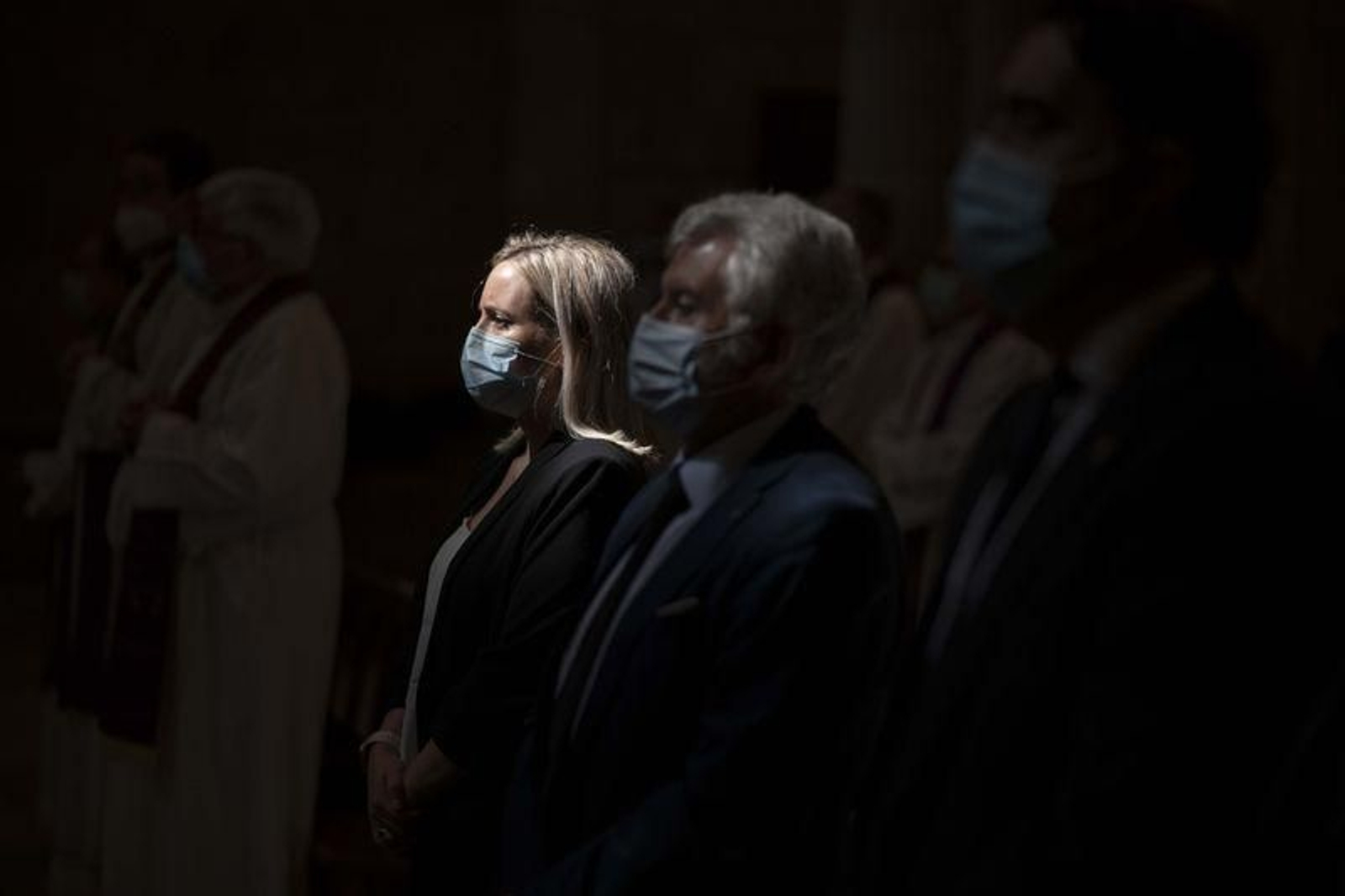 La Catedral de Ourense acoge el funeral en memoria de las víctimas mortales del covid // FOTO: Xesús Fariñas