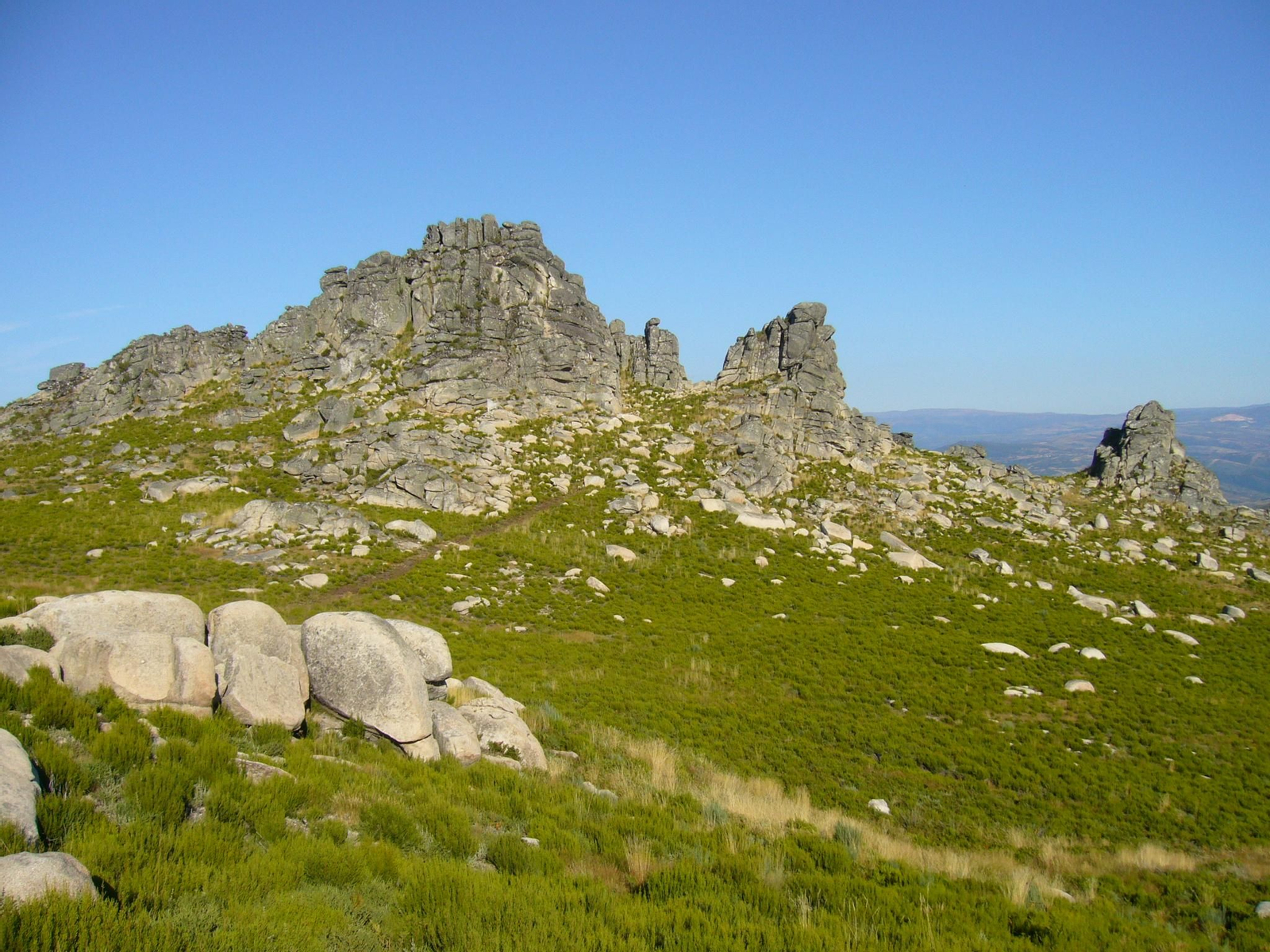 As Picas graníticas de Paradela.