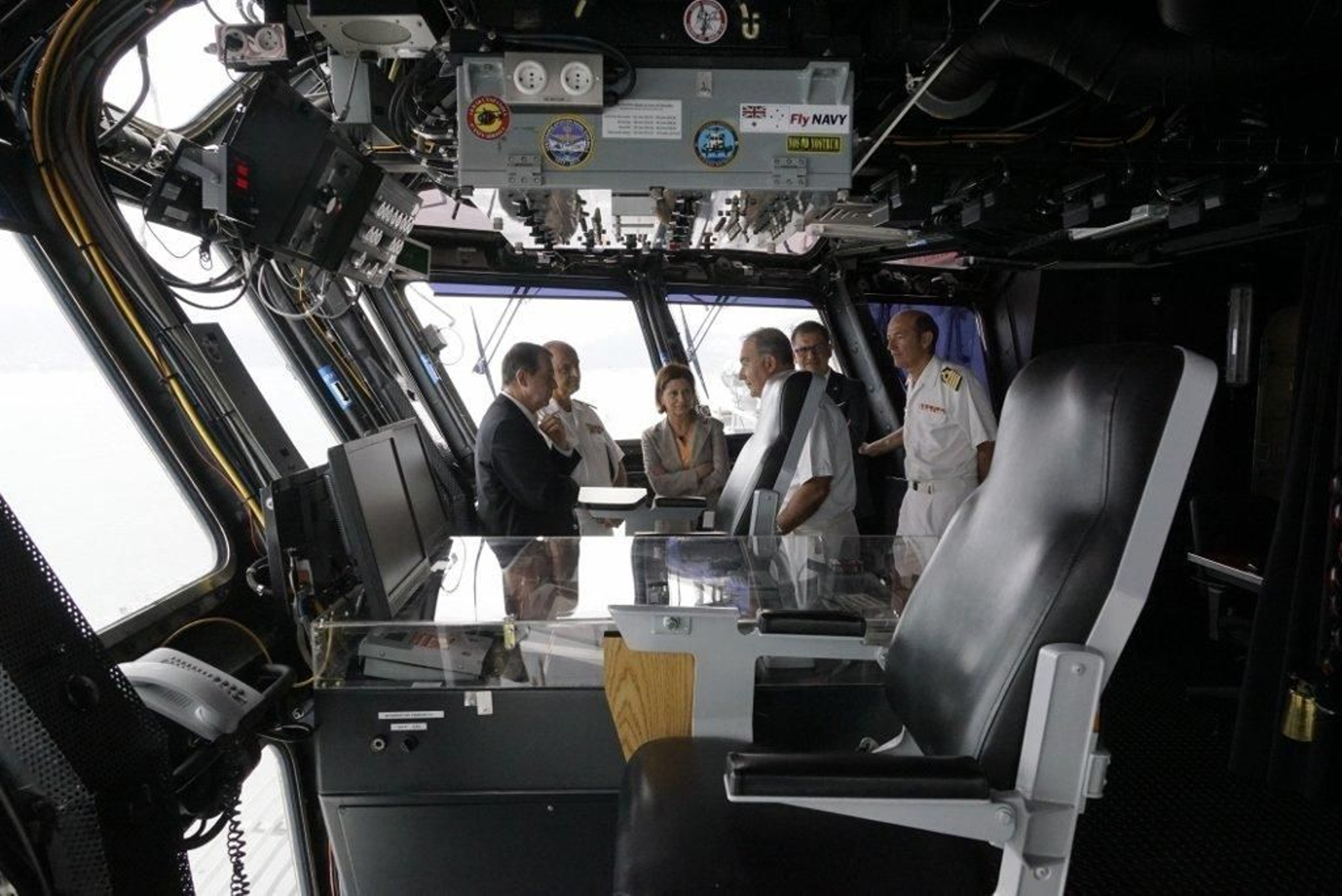 El portaviones Juan Carlos I en Vigo  (40) (1024x684)