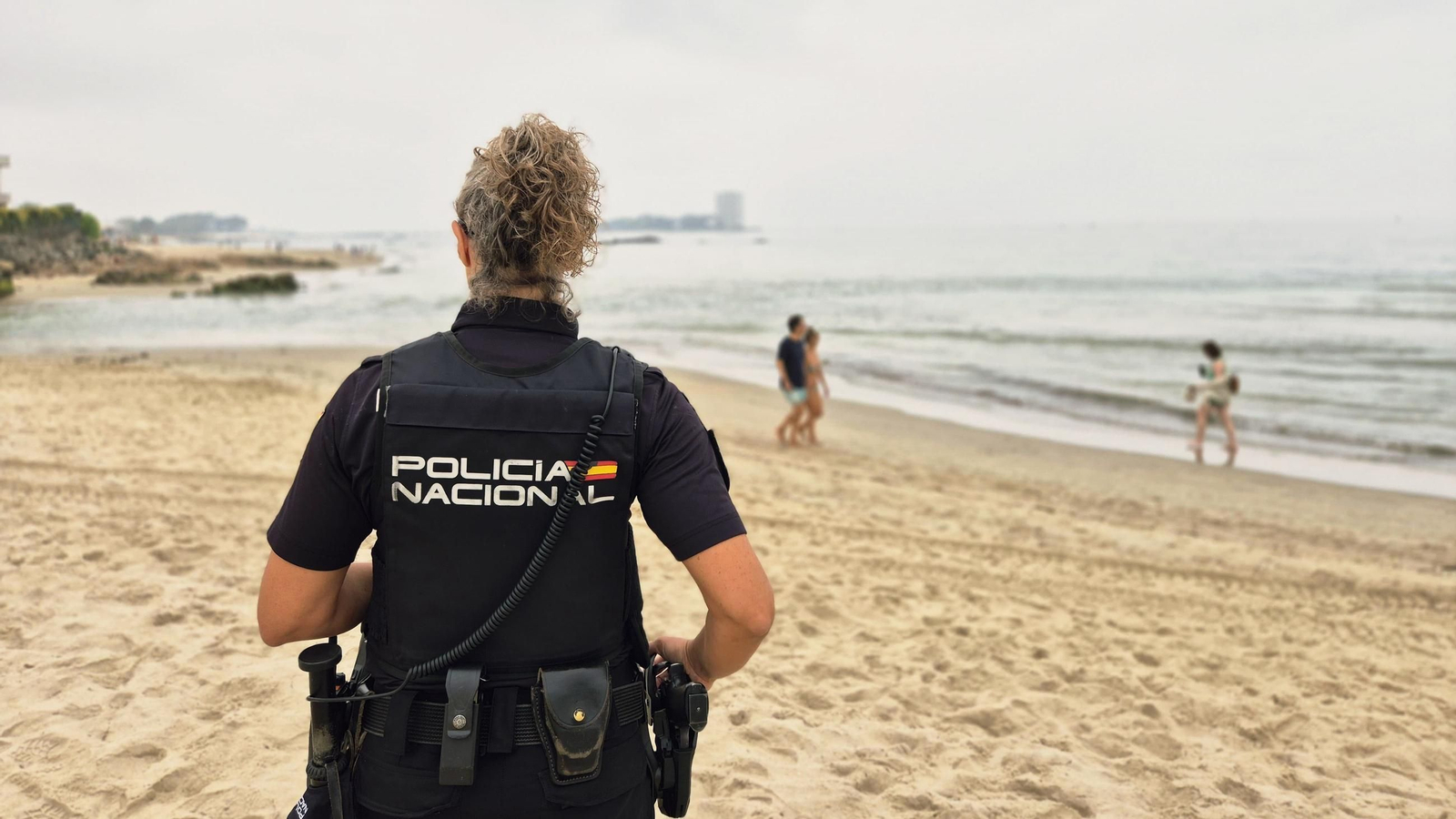 Foto de auxilio en la playa.
