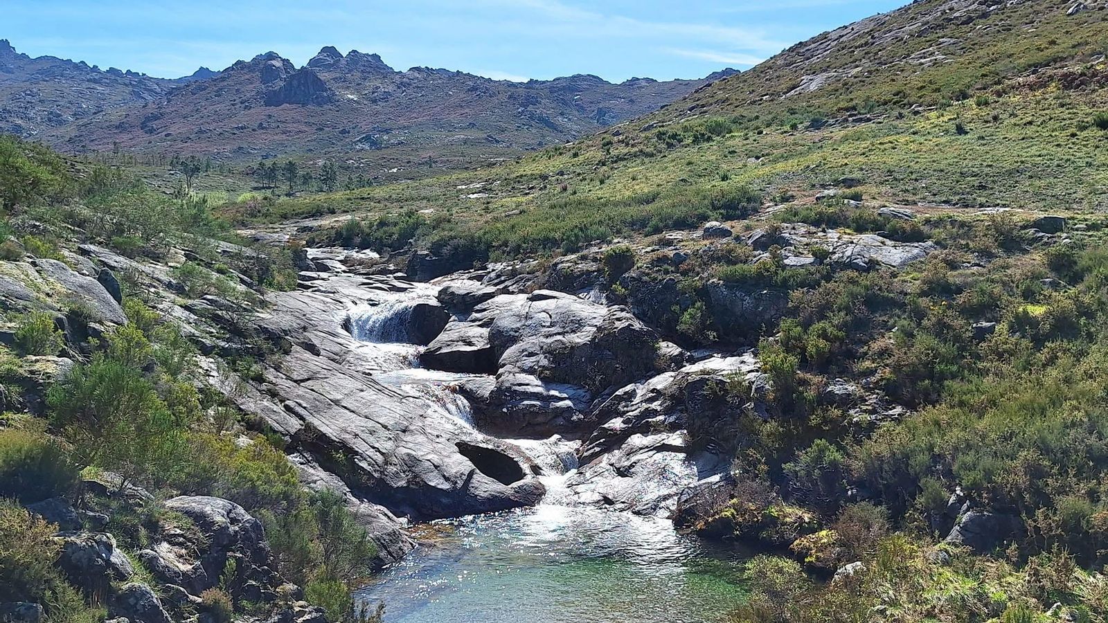 La ruta “As Olas do Río Mao”