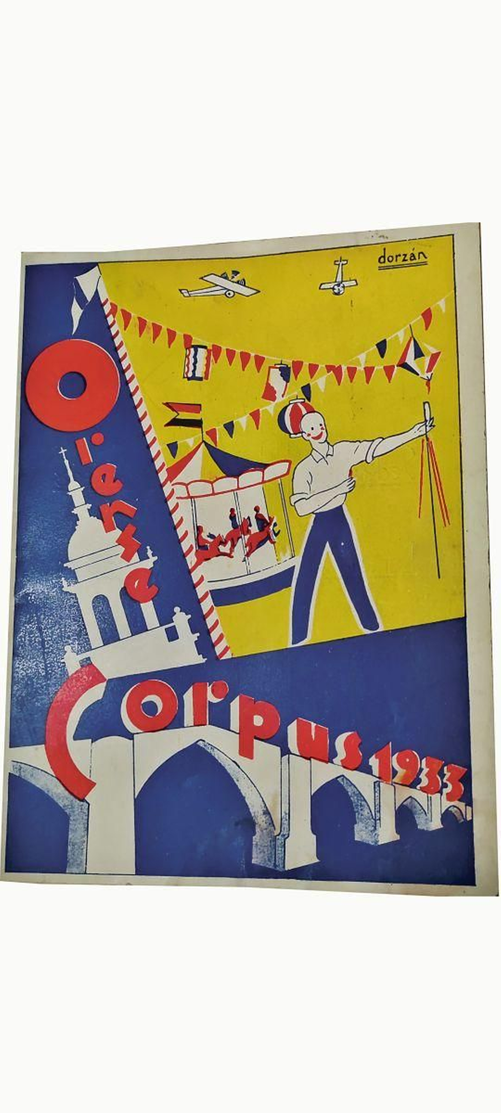 El color en la portada como símbolo de la alegría propia de las fiestas. La presencia del Puente Viejo y la catedral suele ser frecuente.