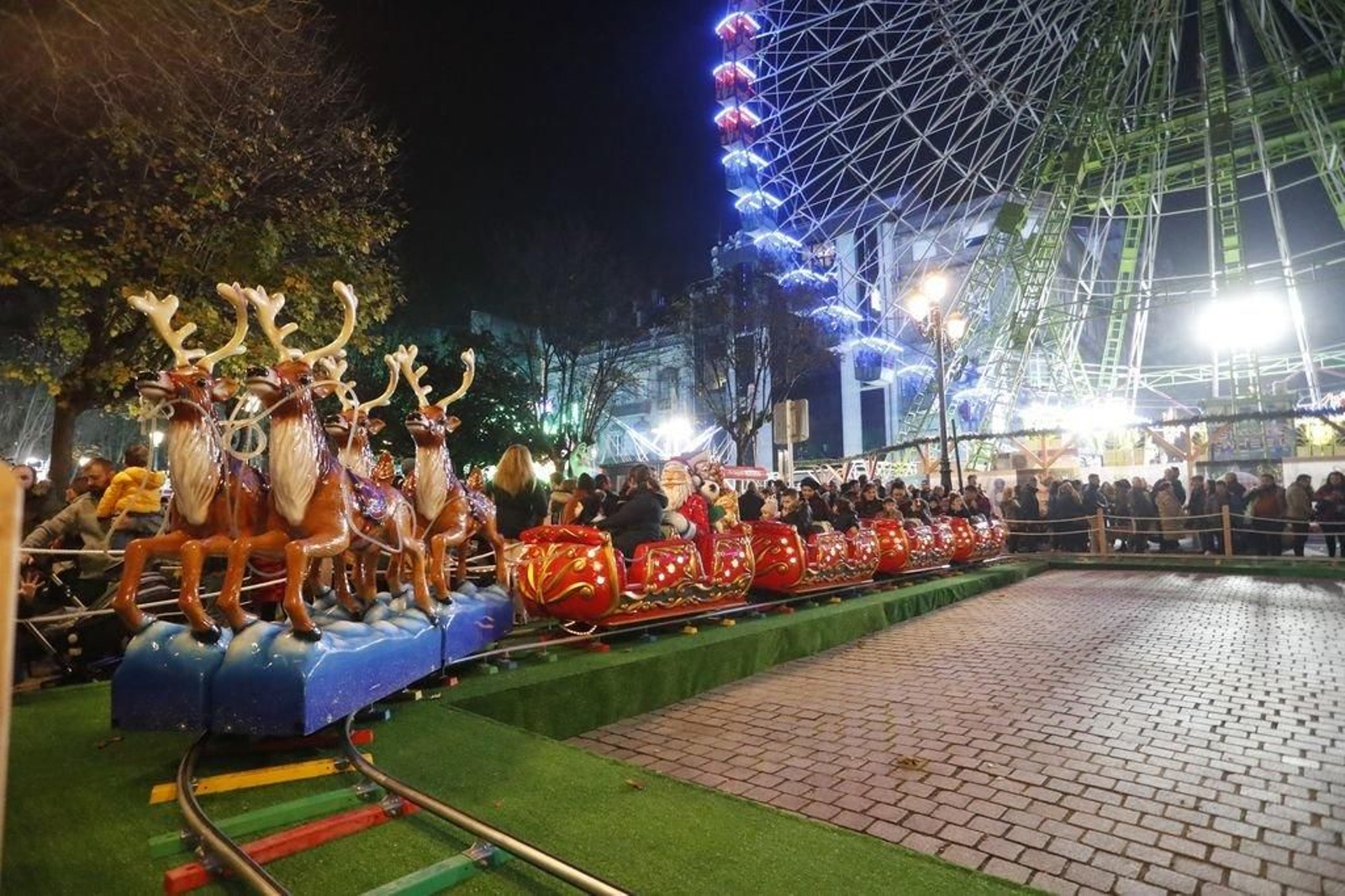 Los turistas invaden Vigo en el Puente59