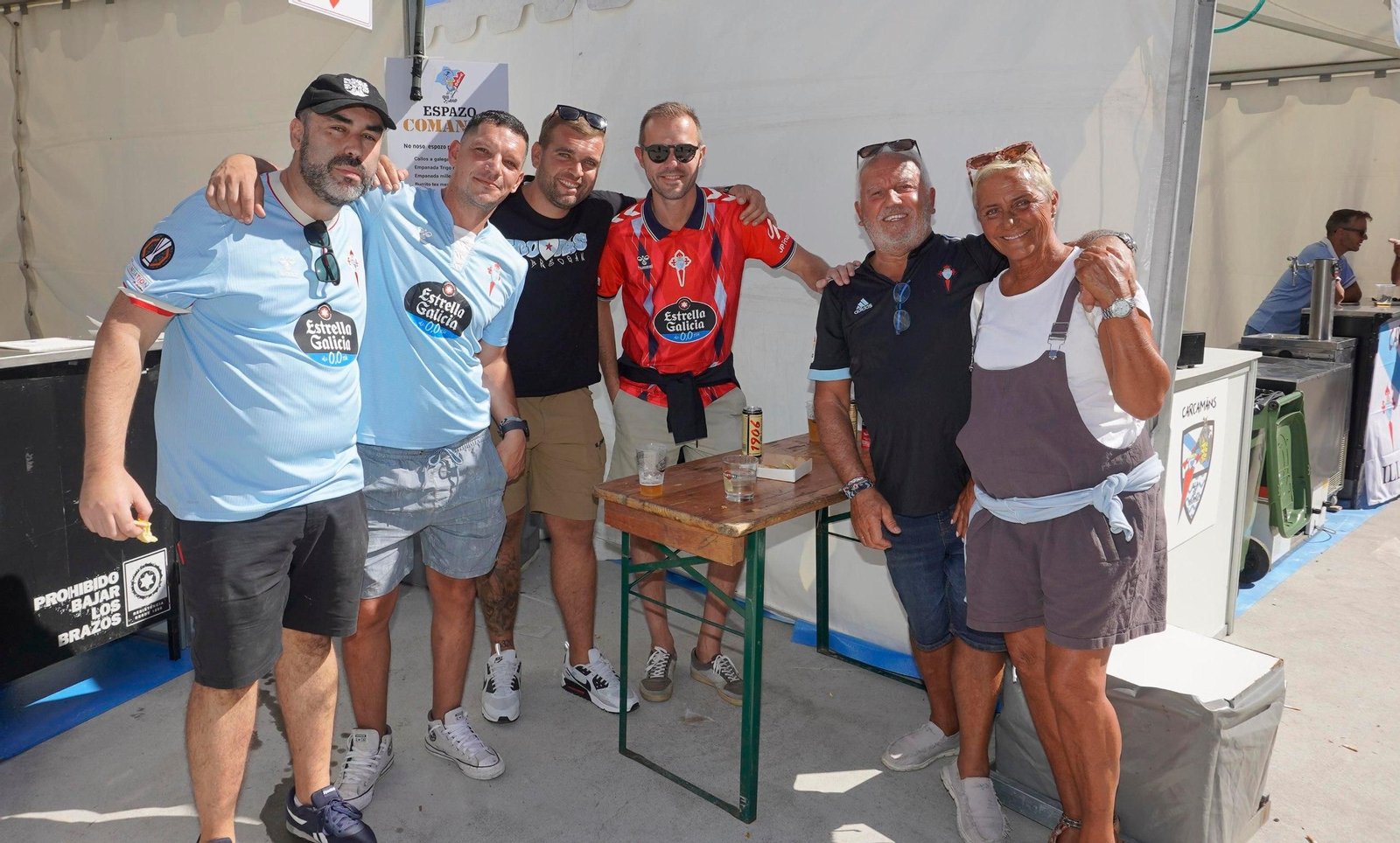 Galería | Música, comida y fútbol para calentar el Celta-Racing