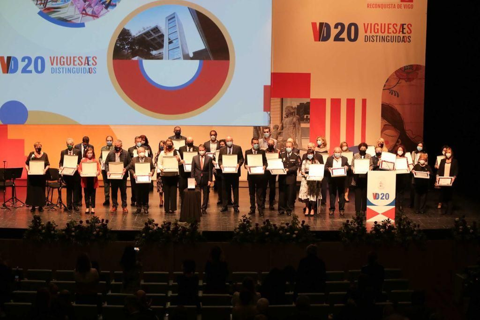 Los vigueses del año reciben sus galardones 81