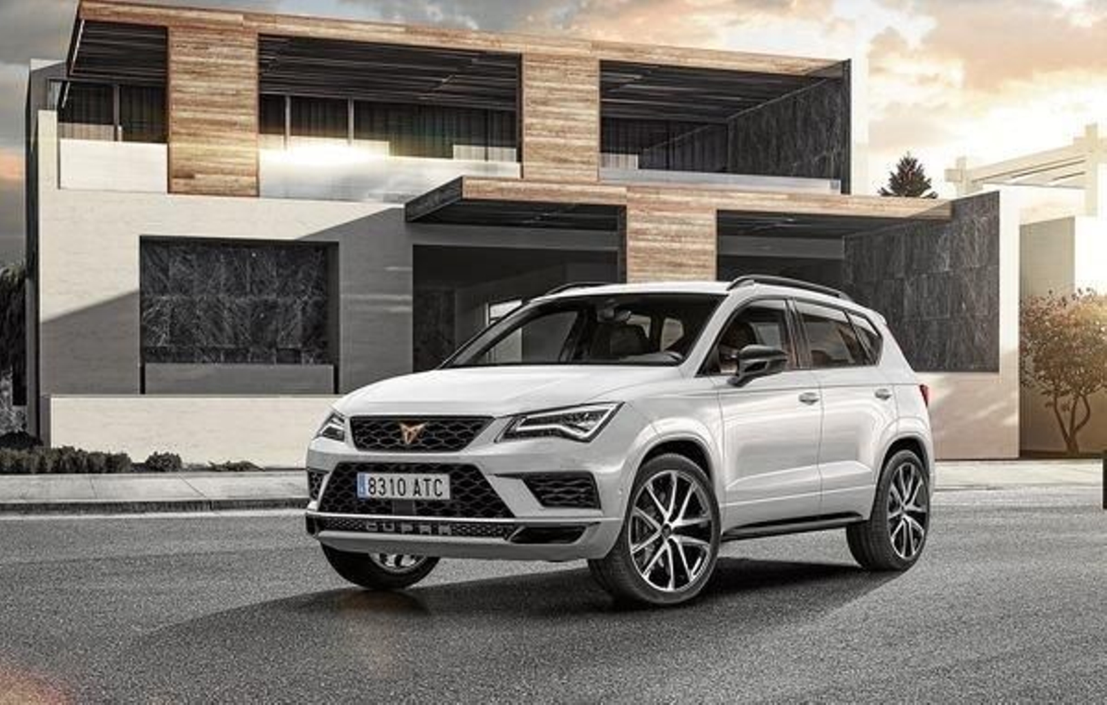 Después de su nacimiento como marca con identidad propia CUPRA muestra su primer vehículo.