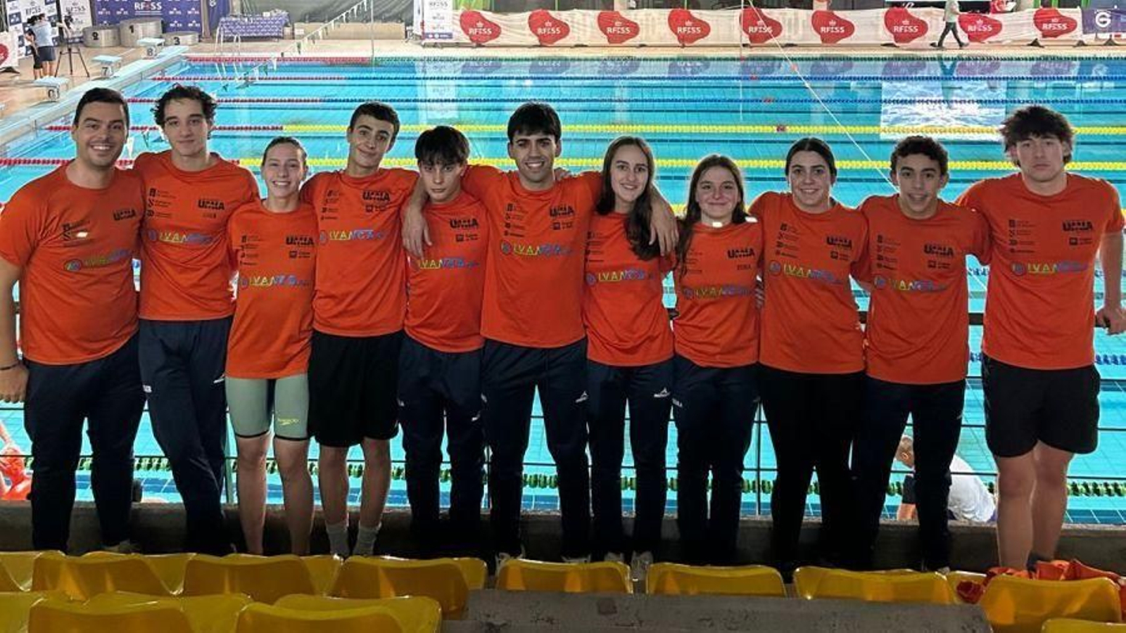 La expedición del Umia en el Campeonato de España de salvamento del pasado fin de semana.