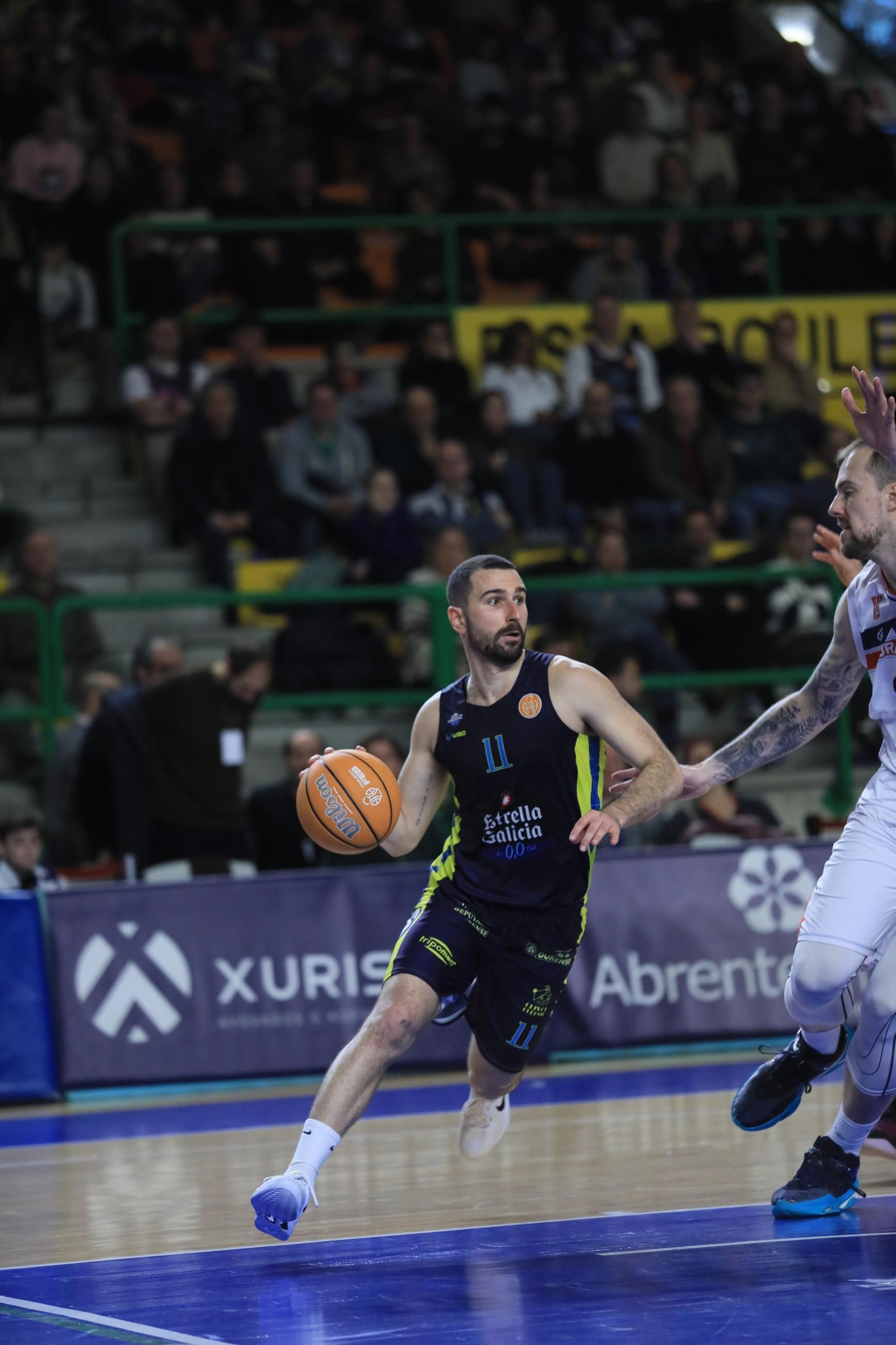 Galería | El Pazo, a reventar para el derbi COB-Obradoiro