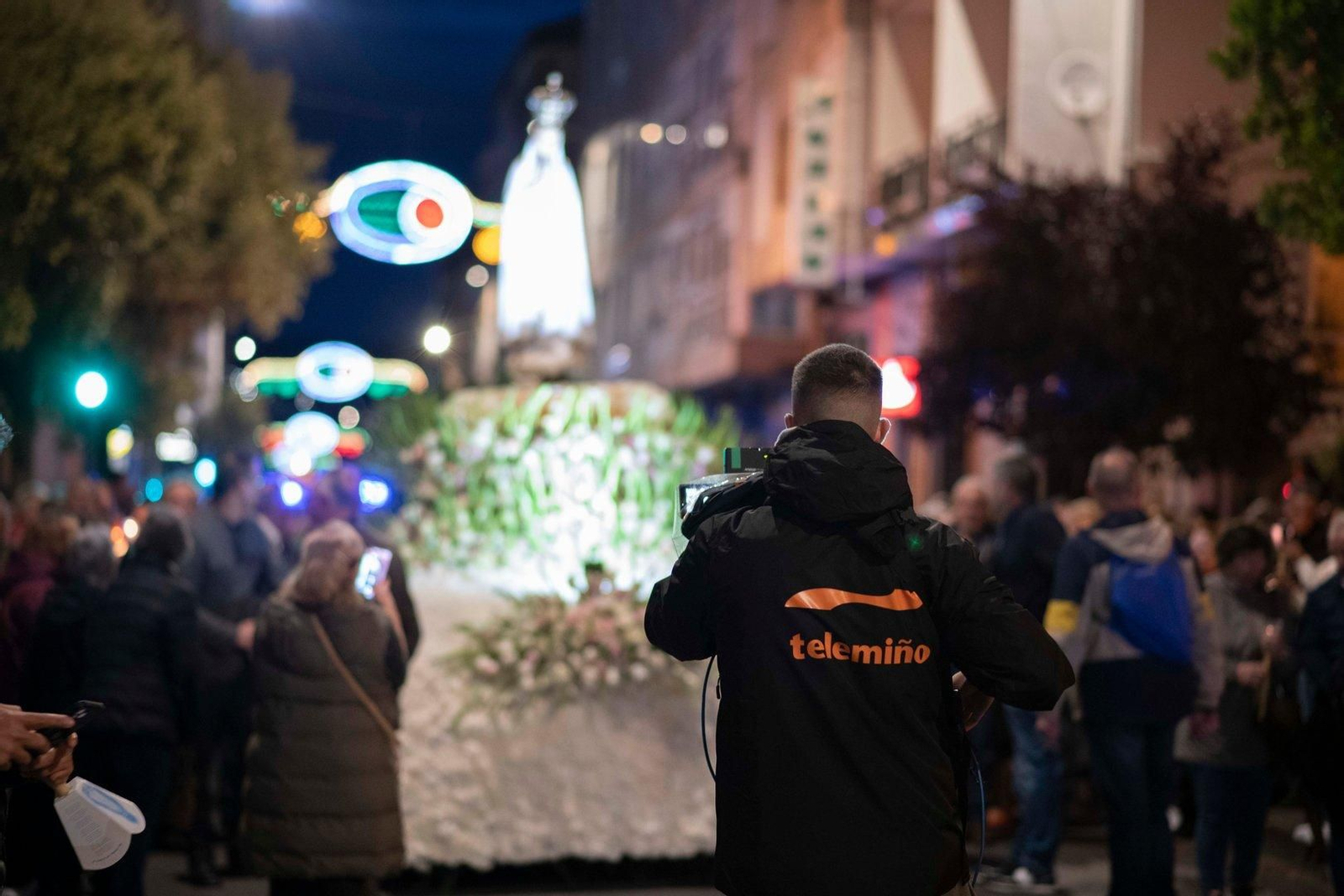 Telemiño y La Región te contaron la procesión en directo.