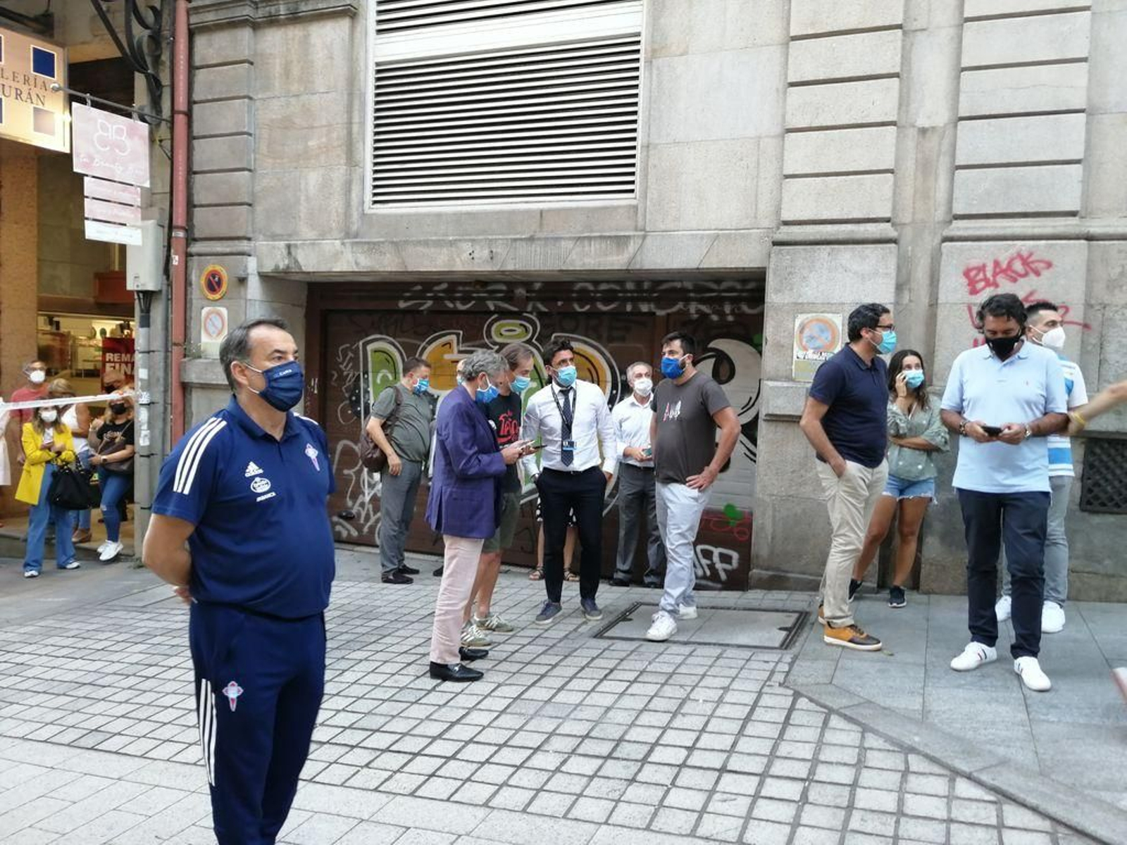 Un incendio se desata en la sede del Celta 76