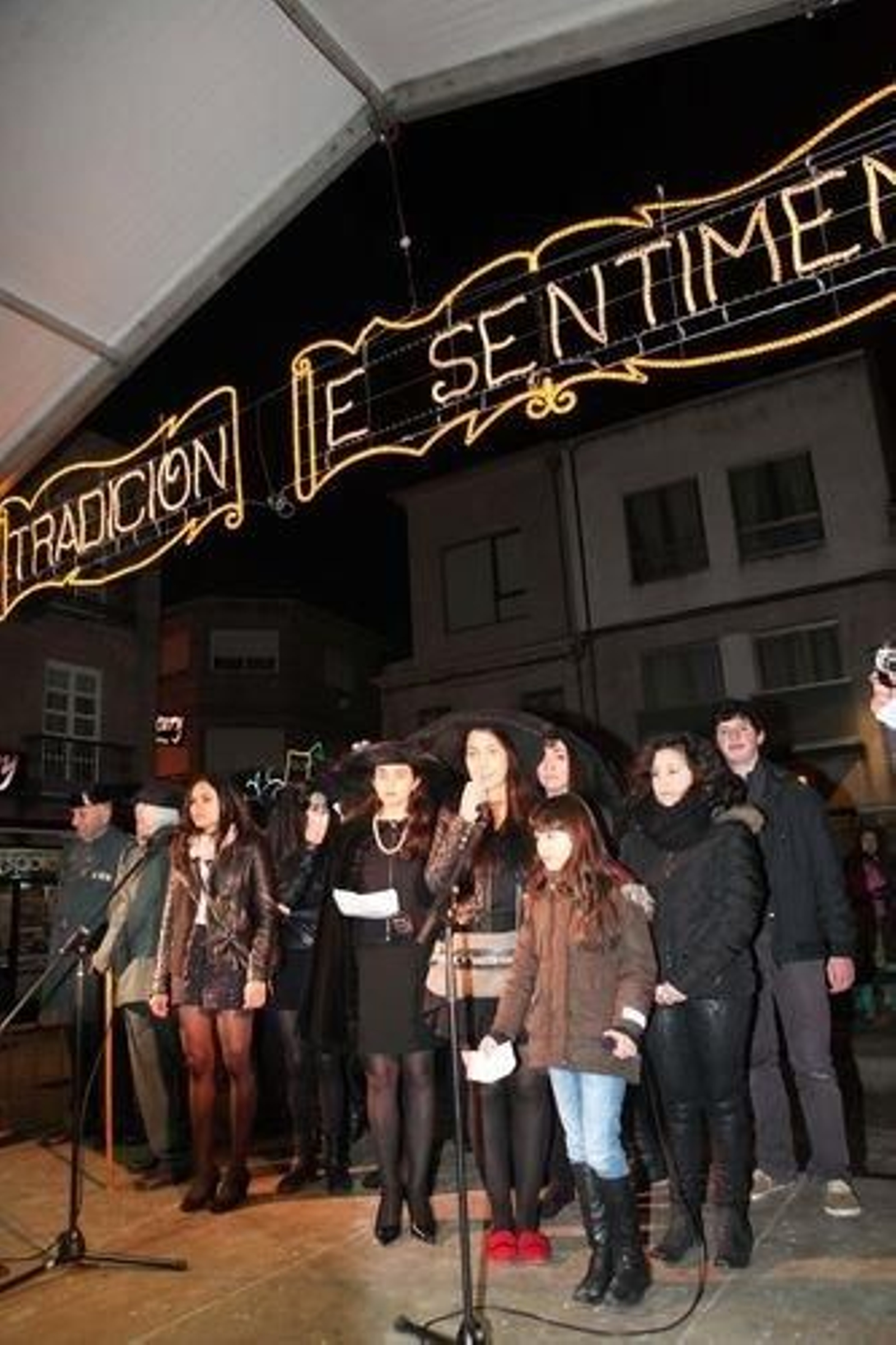 18.02.15.XINZO.PLAZA.MAIOR.ENTERRO.SARDIÑA.