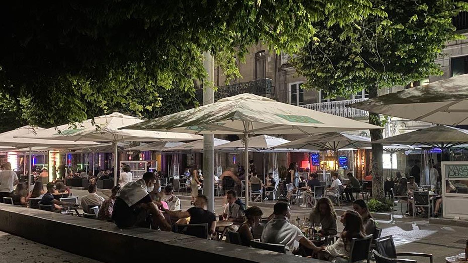 El terraceo se despide con lleno nocturno