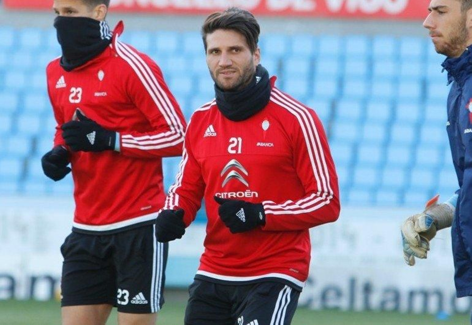 Carles Planas, durante el entrenamiento de ayer en Balaídos.