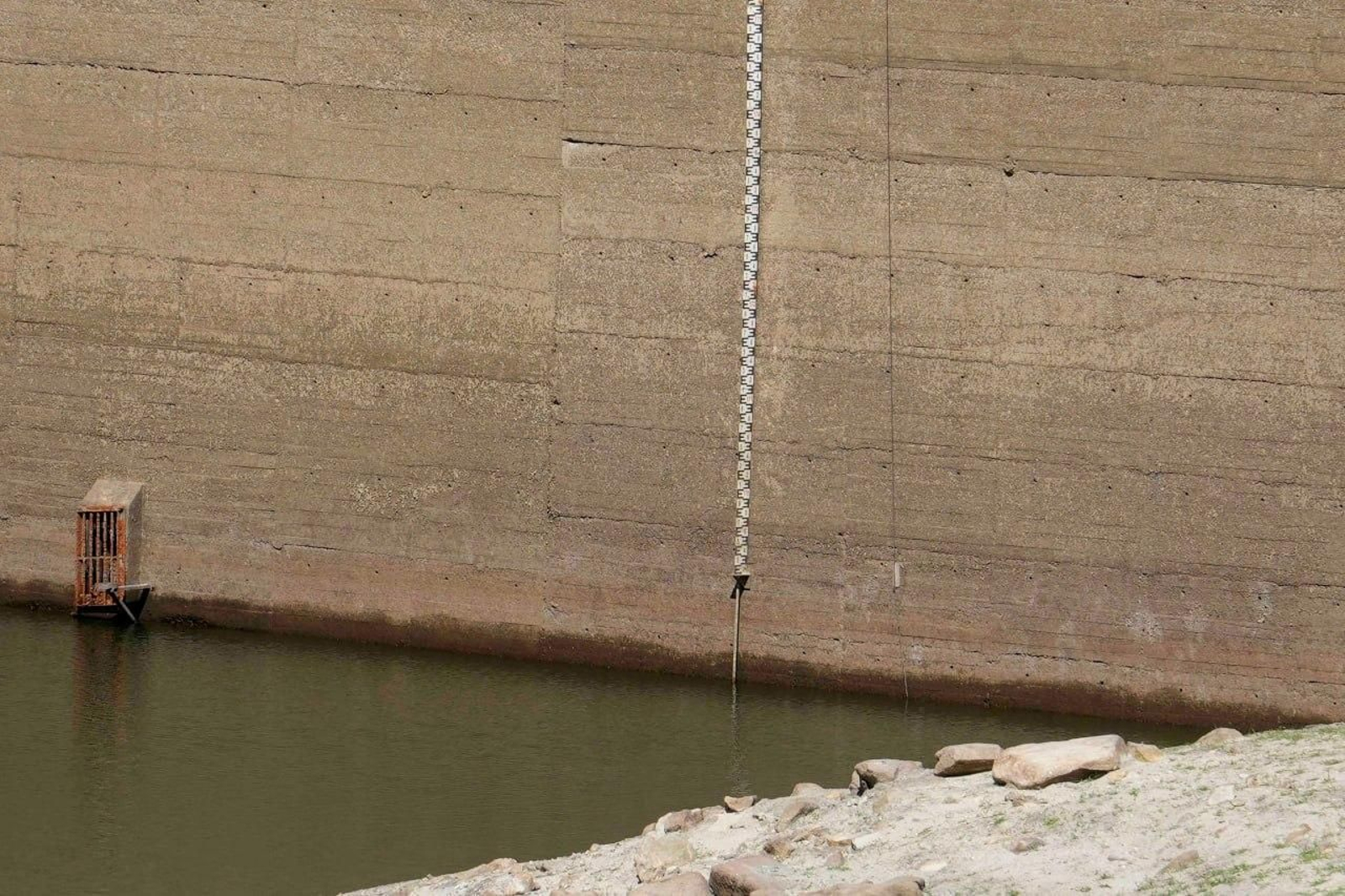 Embalse de Baíña, en Baiona.