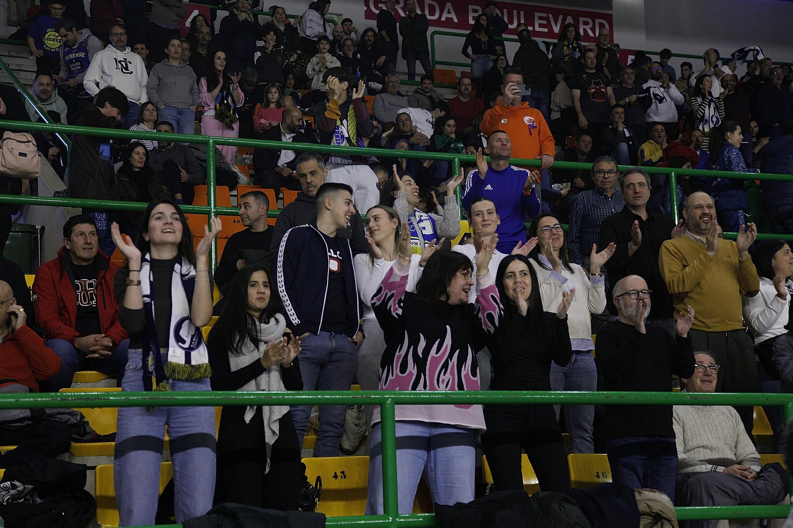 Más de 4.500 aficionados empujaron al COB contra el Estudiantes