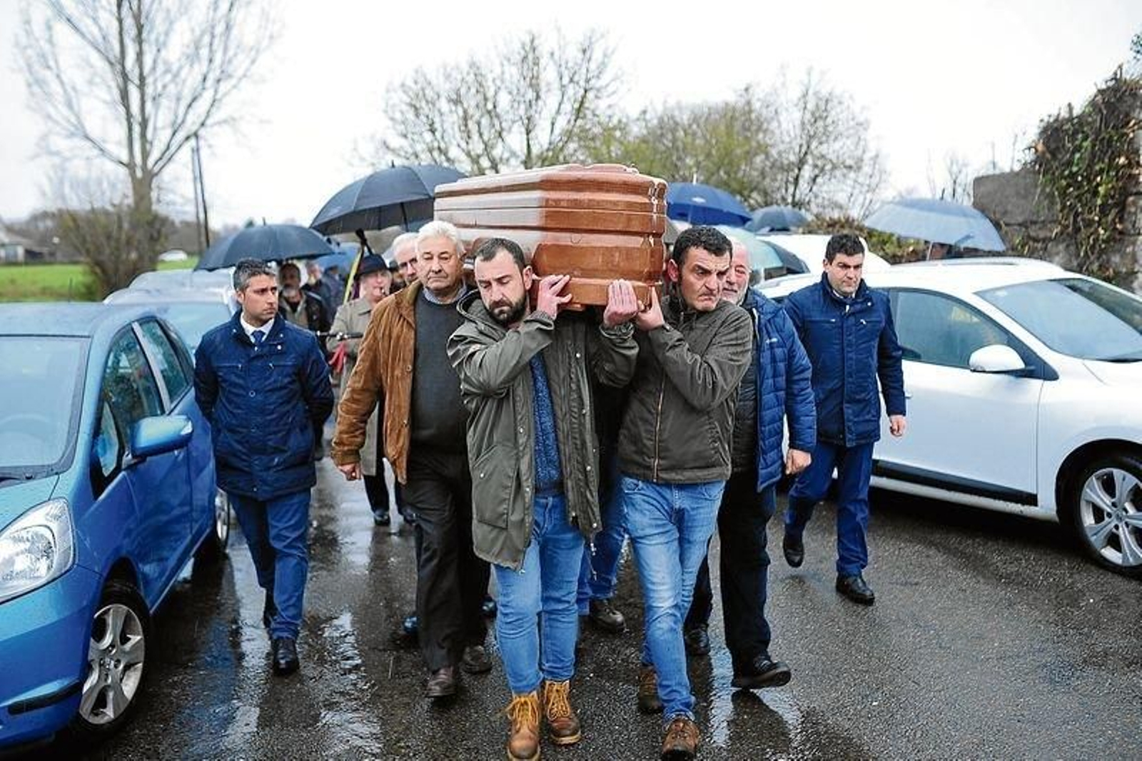 Compañeros y amigos despidieron a Camilo de Dios en Sandiás.