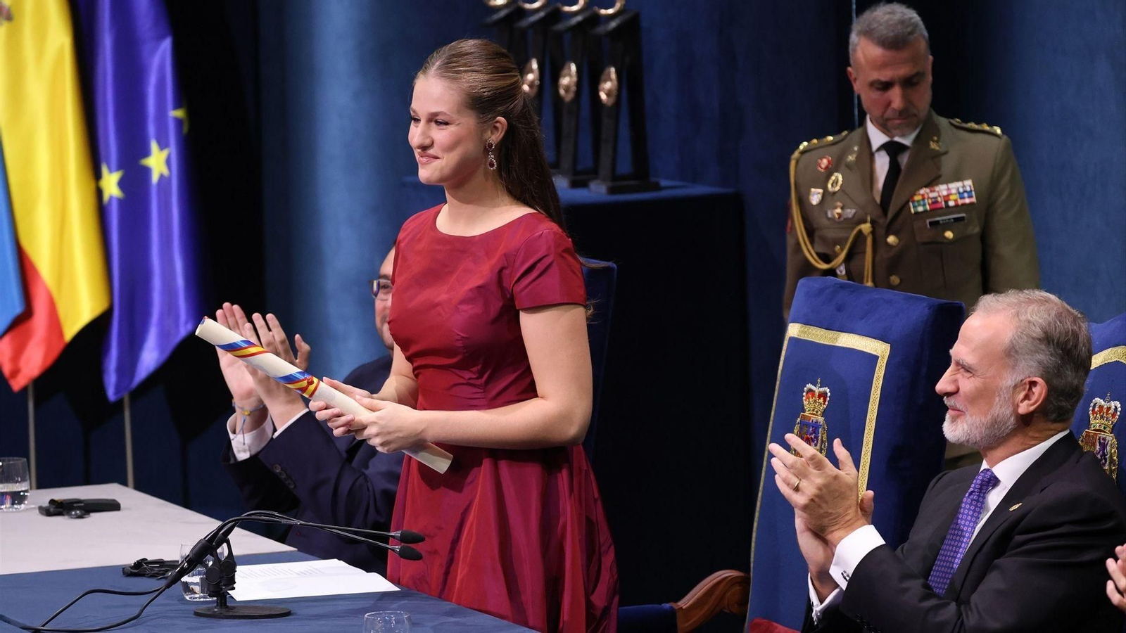 La Princesa Leonor durante la entrega de los Premios Princesa de Asturias 2026 en el Teatro Campoamor