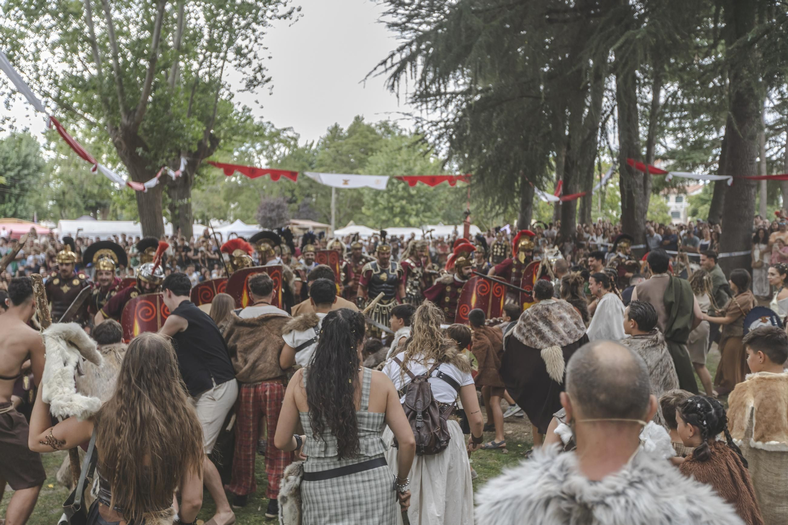 Galería | Los romanos cruzan el Lethes: Xinzo pone fin al Esquecemento, un evento con cifras récord