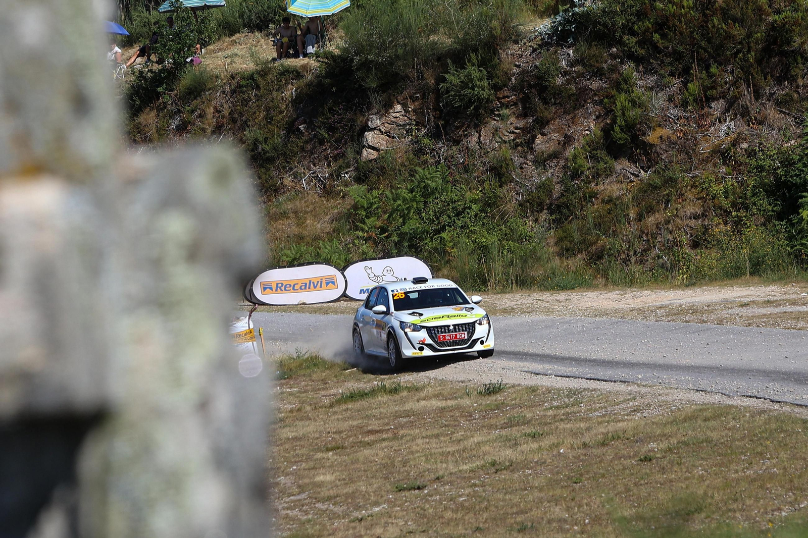 Galería | Los coches se apoderan de Vigo en el primer día del Rally Rías Baixas