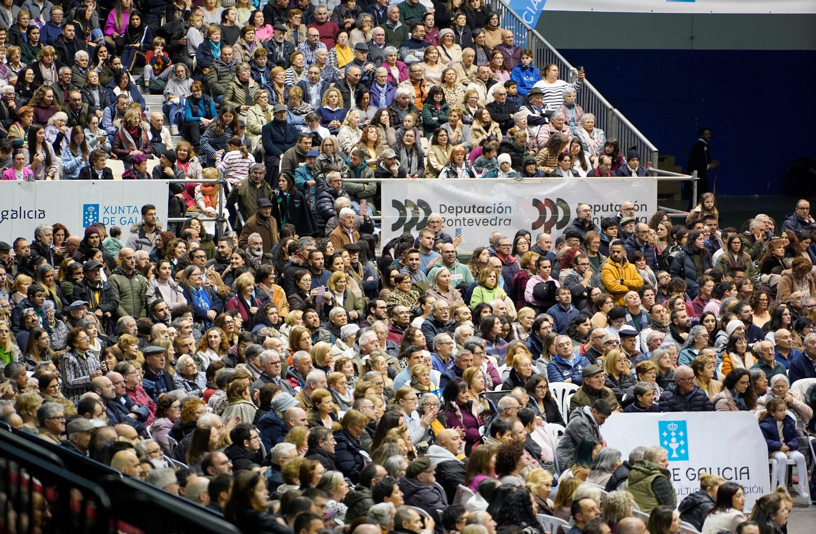 Galería | Récord de público en el concurso de rondallas del Ifevi
