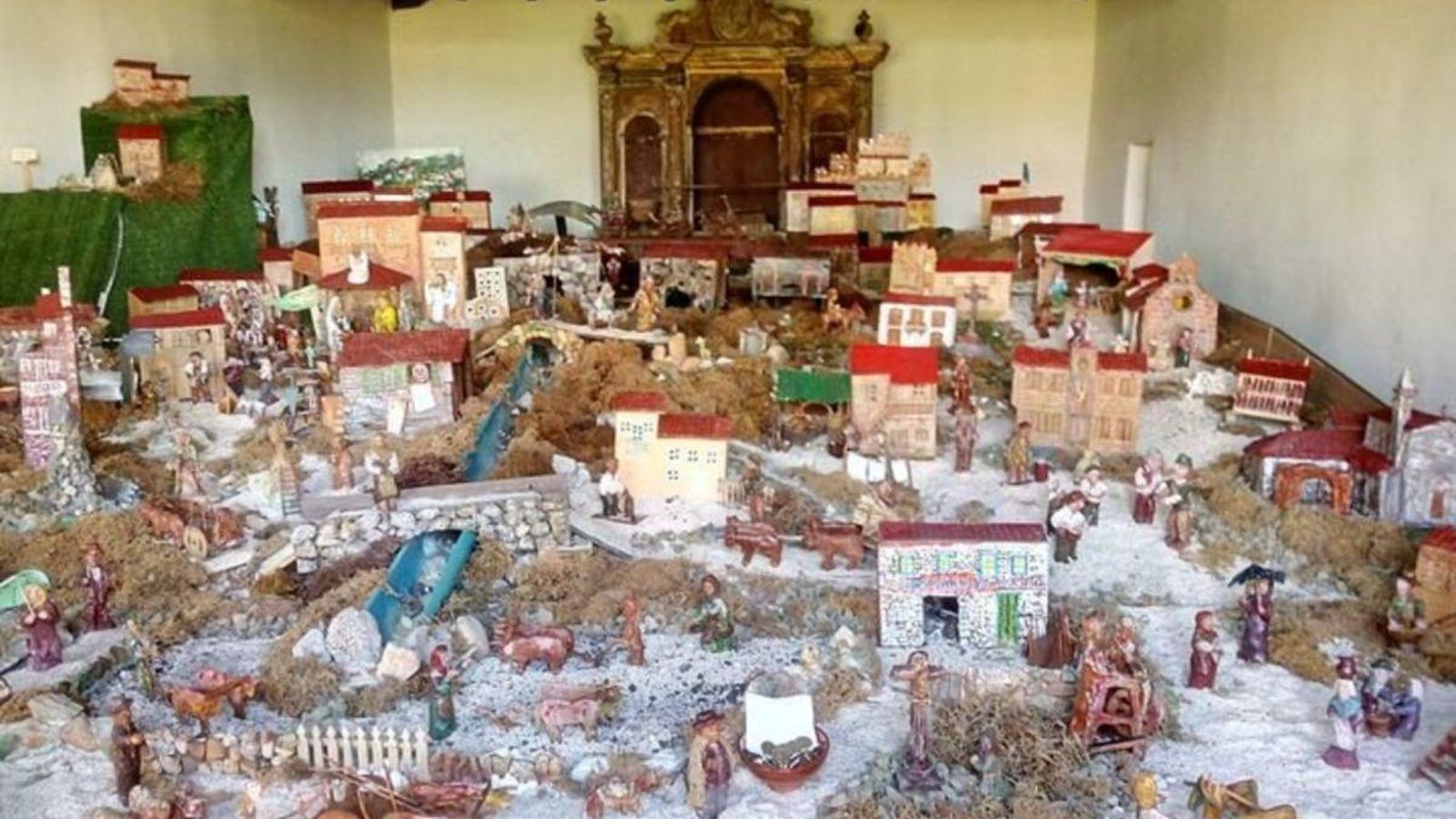 Belén de José María Campo Herrero, colocado en la capilla de San Ramón.